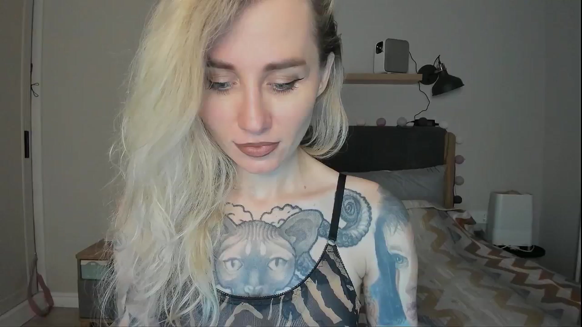 Gallery image thumbnail from Alexa_Smithhh's myfreecams stream on, 09/02/2024, 20:53 image 15 of 20