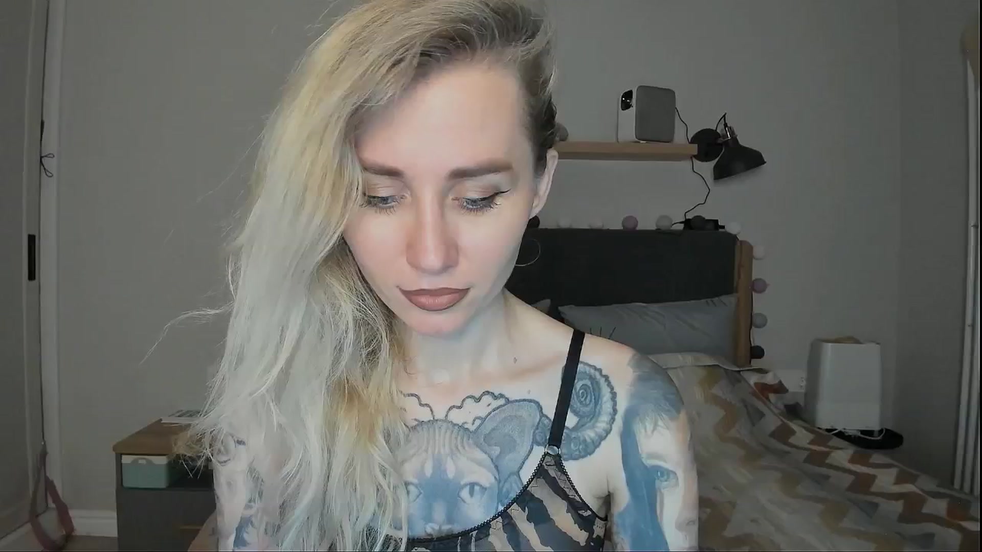 Gallery image thumbnail from Alexa_Smithhh's myfreecams stream on, 09/02/2024, 20:53 image 10 of 20