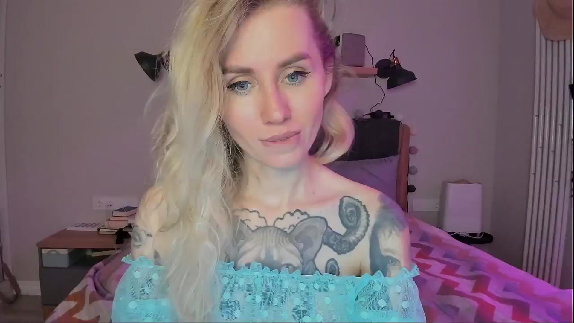 Gallery image thumbnail from Alexa_Smithhh's myfreecams stream on, 09/03/2024, 19:19 image 9 of 20