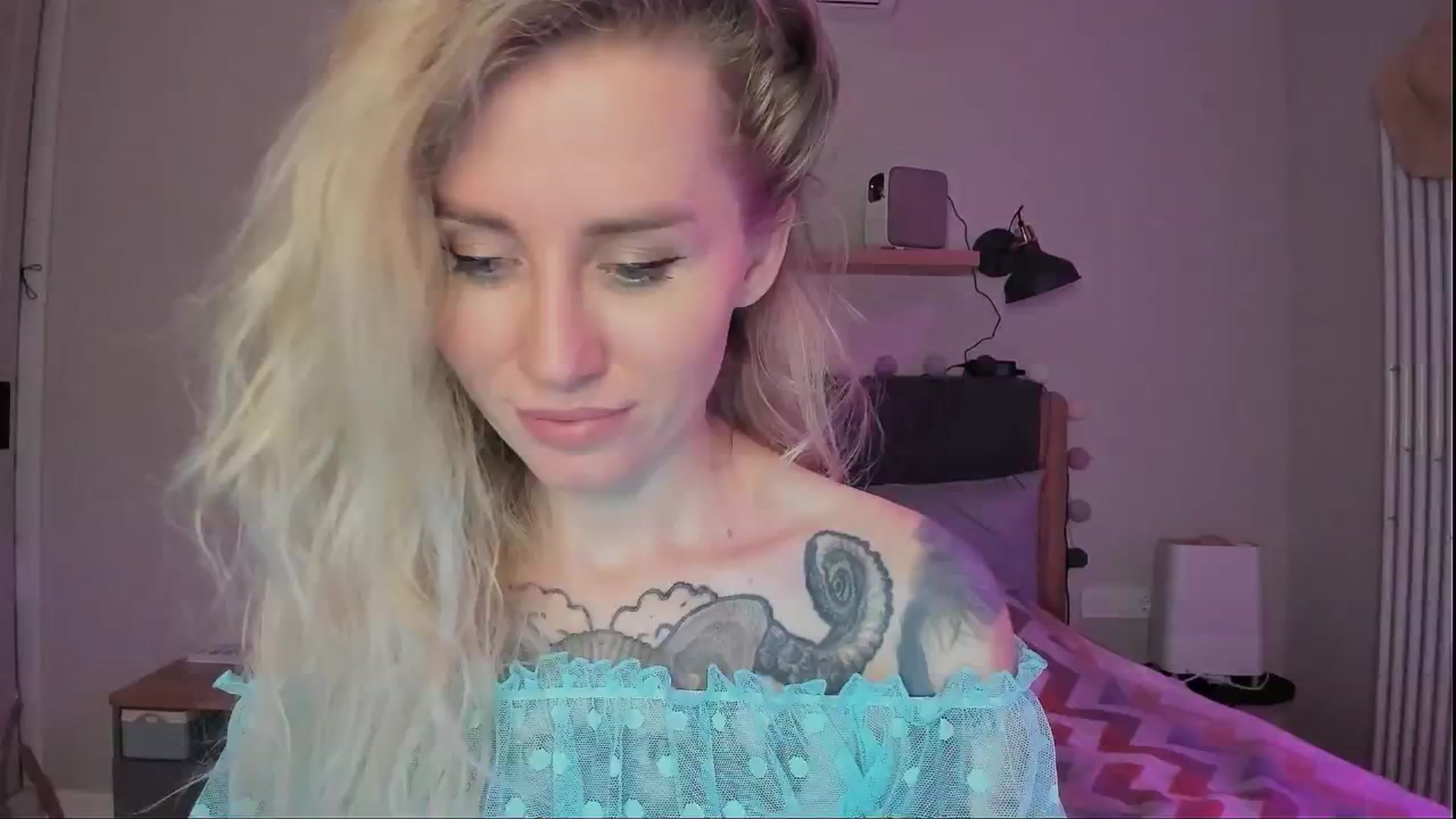 Gallery image thumbnail from Alexa_Smithhh's myfreecams stream on, 09/03/2024, 20:34 image 15 of 20
