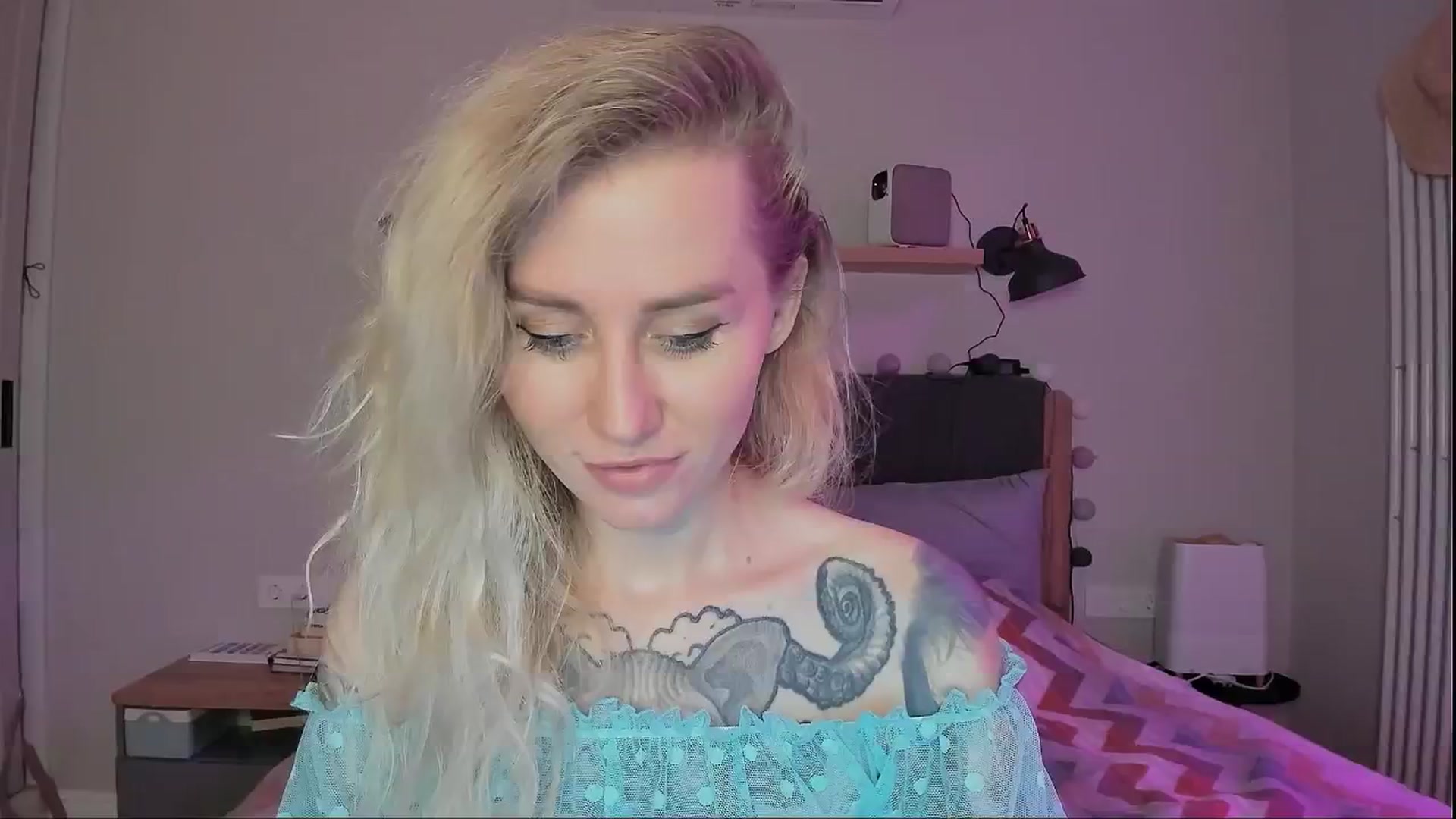 Gallery image thumbnail from Alexa_Smithhh's myfreecams stream on, 09/03/2024, 20:34 image 11 of 20