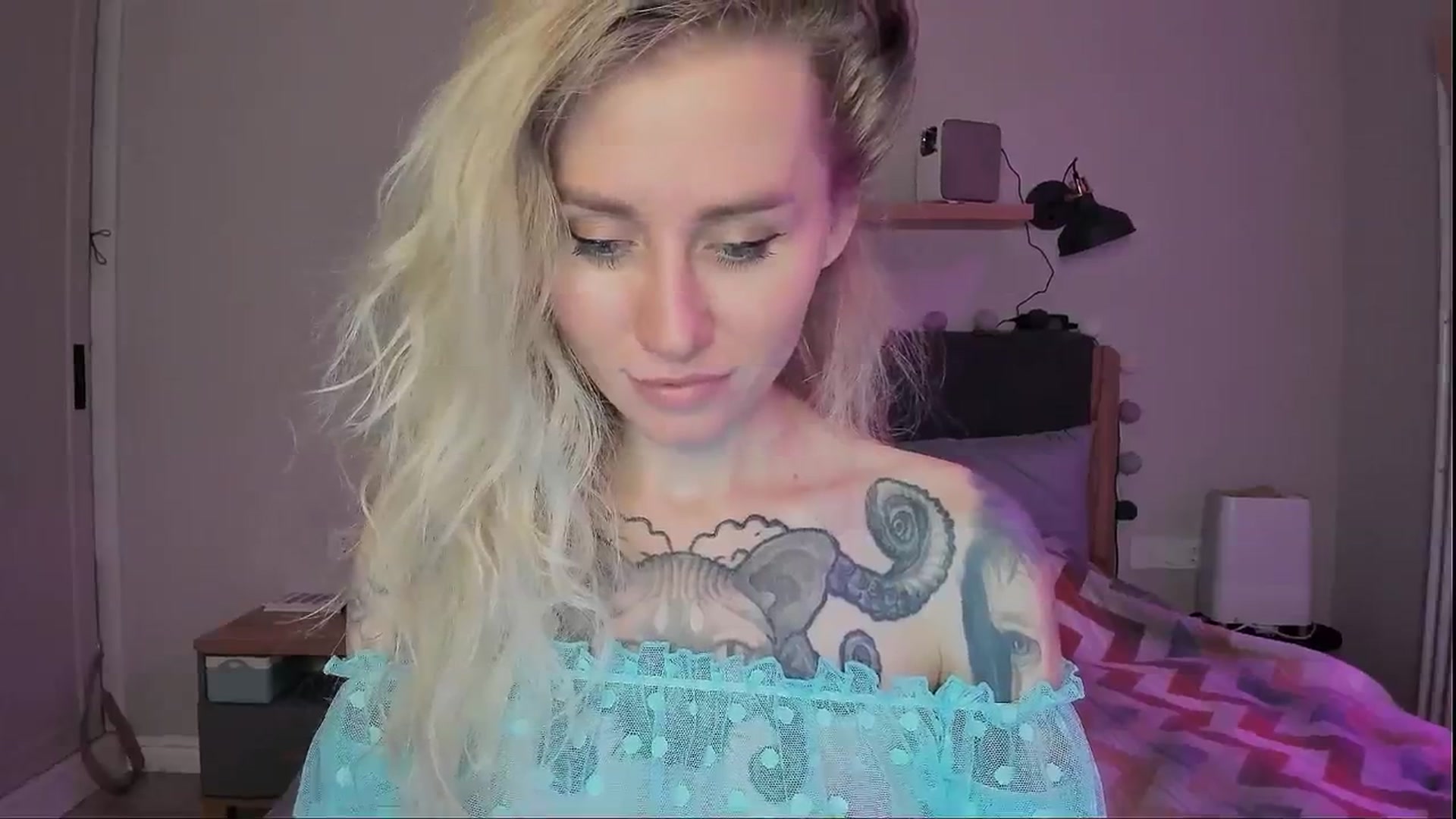 Gallery image thumbnail from Alexa_Smithhh's myfreecams stream on, 09/03/2024, 20:34 image 20 of 20