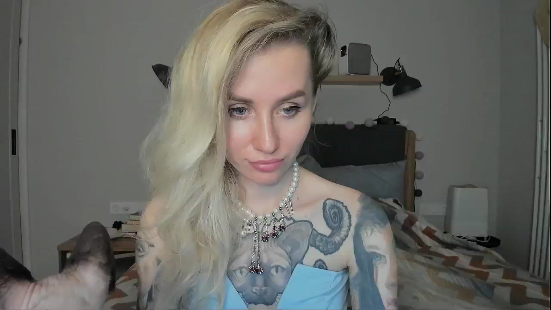 Gallery image thumbnail from Alexa_Smithhh's myfreecams stream on, 09/05/2024, 18:48 image 12 of 20