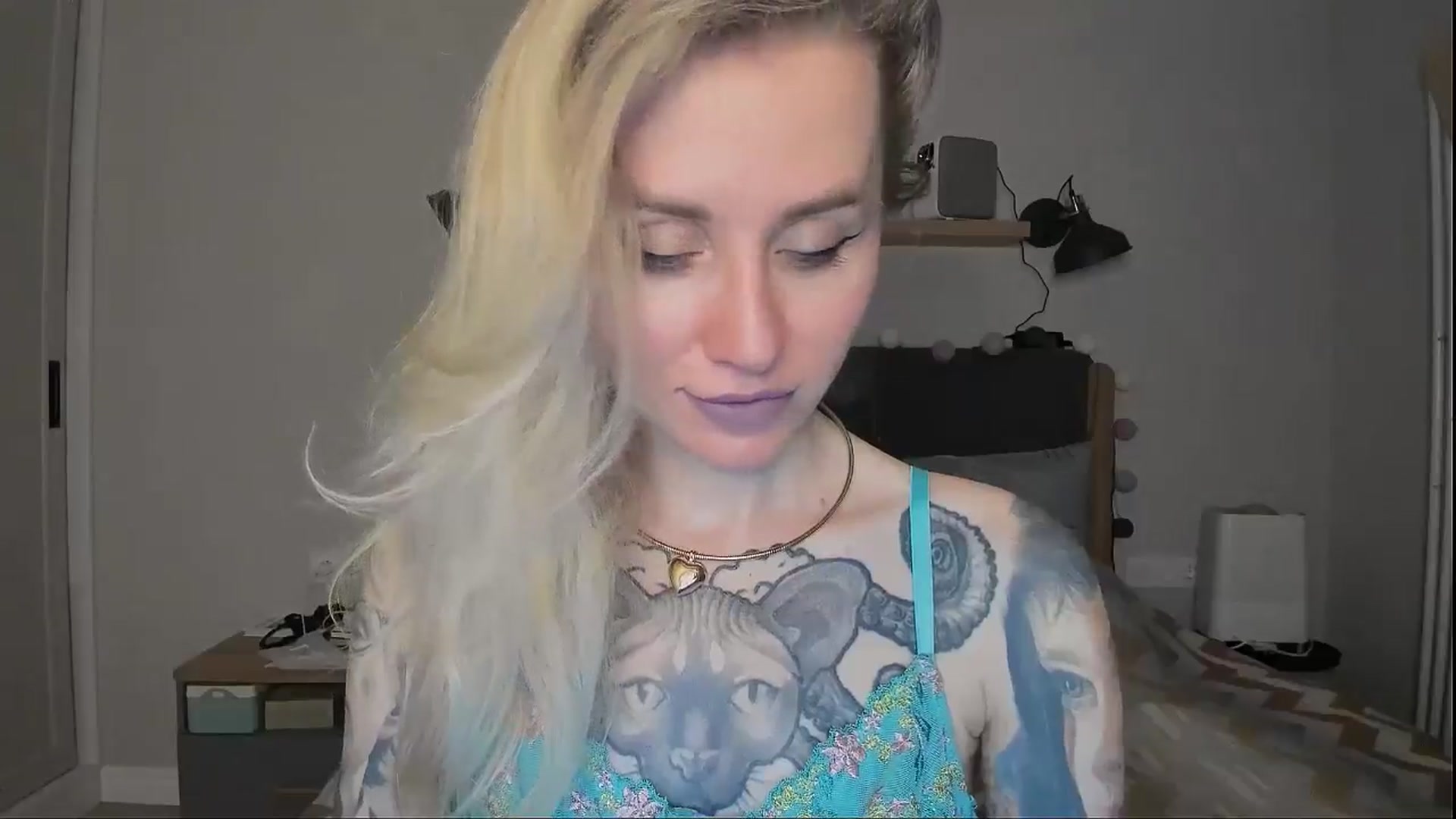 Gallery image thumbnail from Alexa_Smithhh's myfreecams stream on, 09/06/2024, 19:40 image 6 of 20