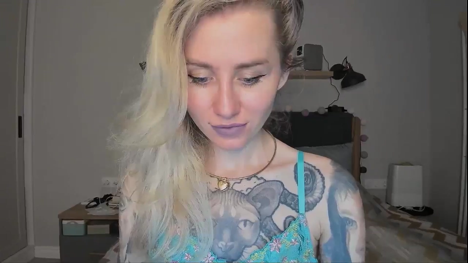 Gallery image thumbnail from Alexa_Smithhh's myfreecams stream on, 09/06/2024, 19:40 image 8 of 20