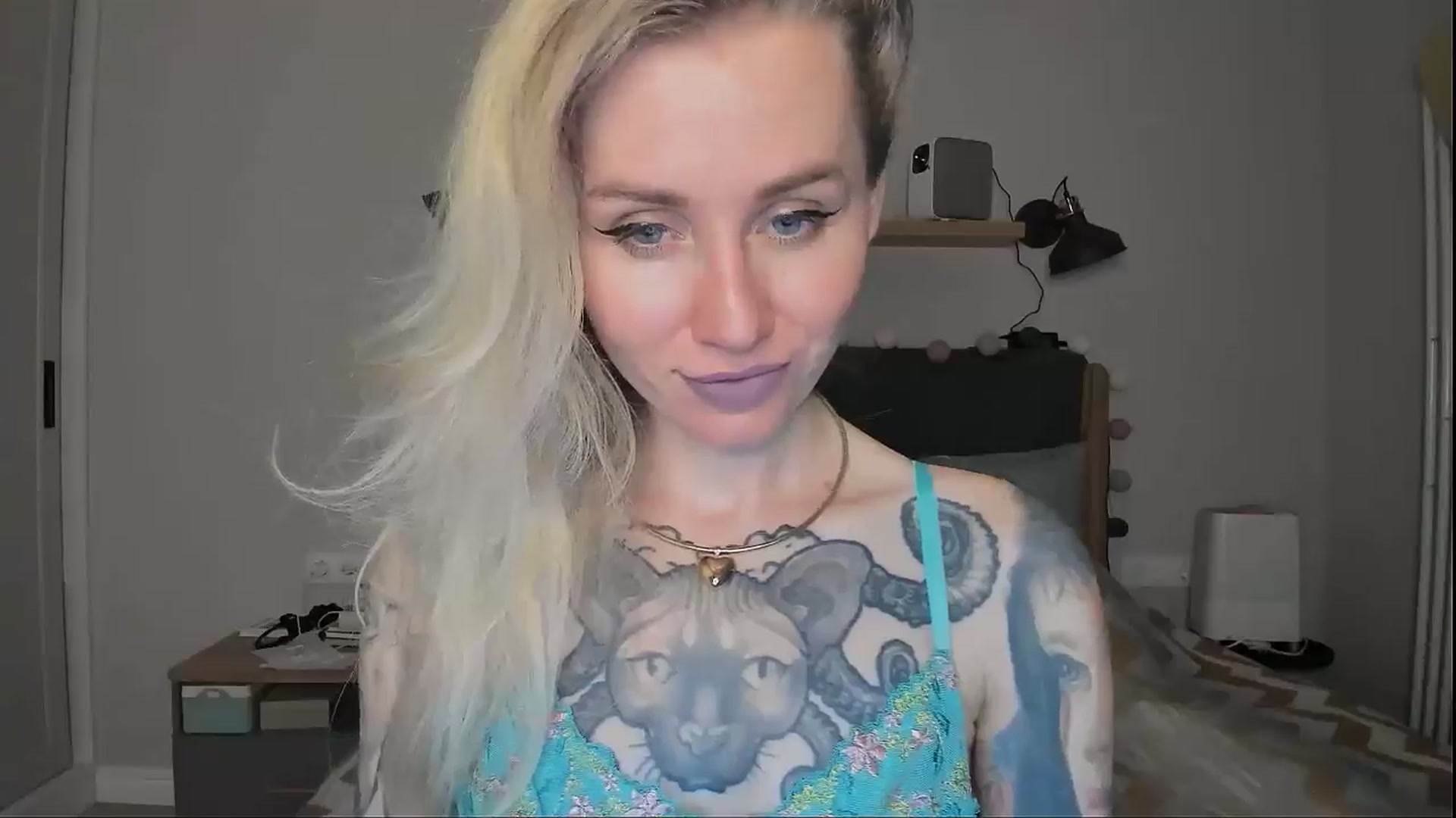 Gallery image thumbnail from Alexa_Smithhh's myfreecams stream on, 09/06/2024, 19:40 image 2 of 20