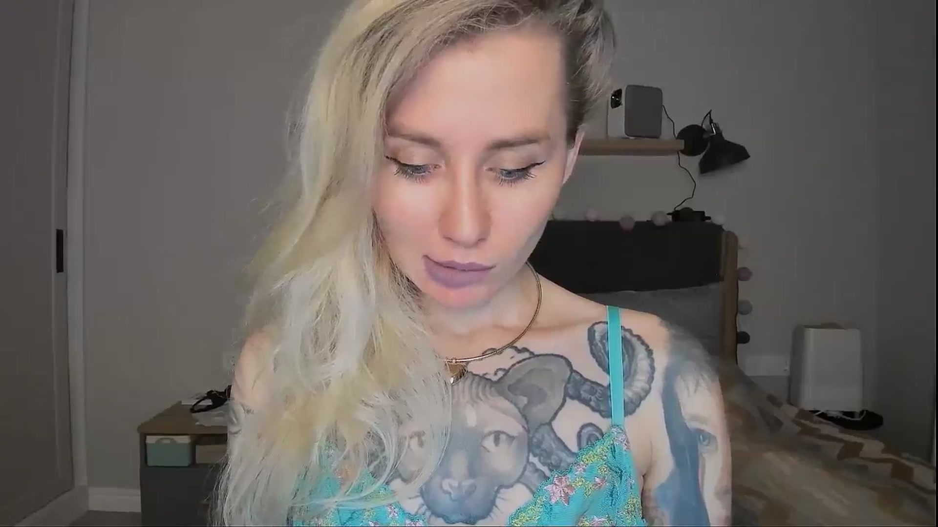Gallery image thumbnail from Alexa_Smithhh's myfreecams stream on, 09/06/2024, 20:37 image 20 of 20