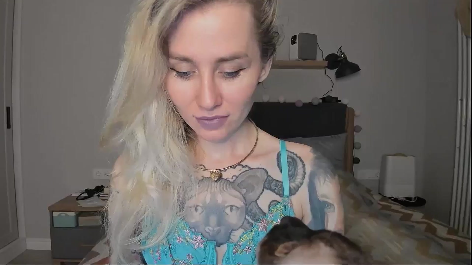 Gallery image thumbnail from Alexa_Smithhh's myfreecams stream on, 09/06/2024, 21:29 image 17 of 20