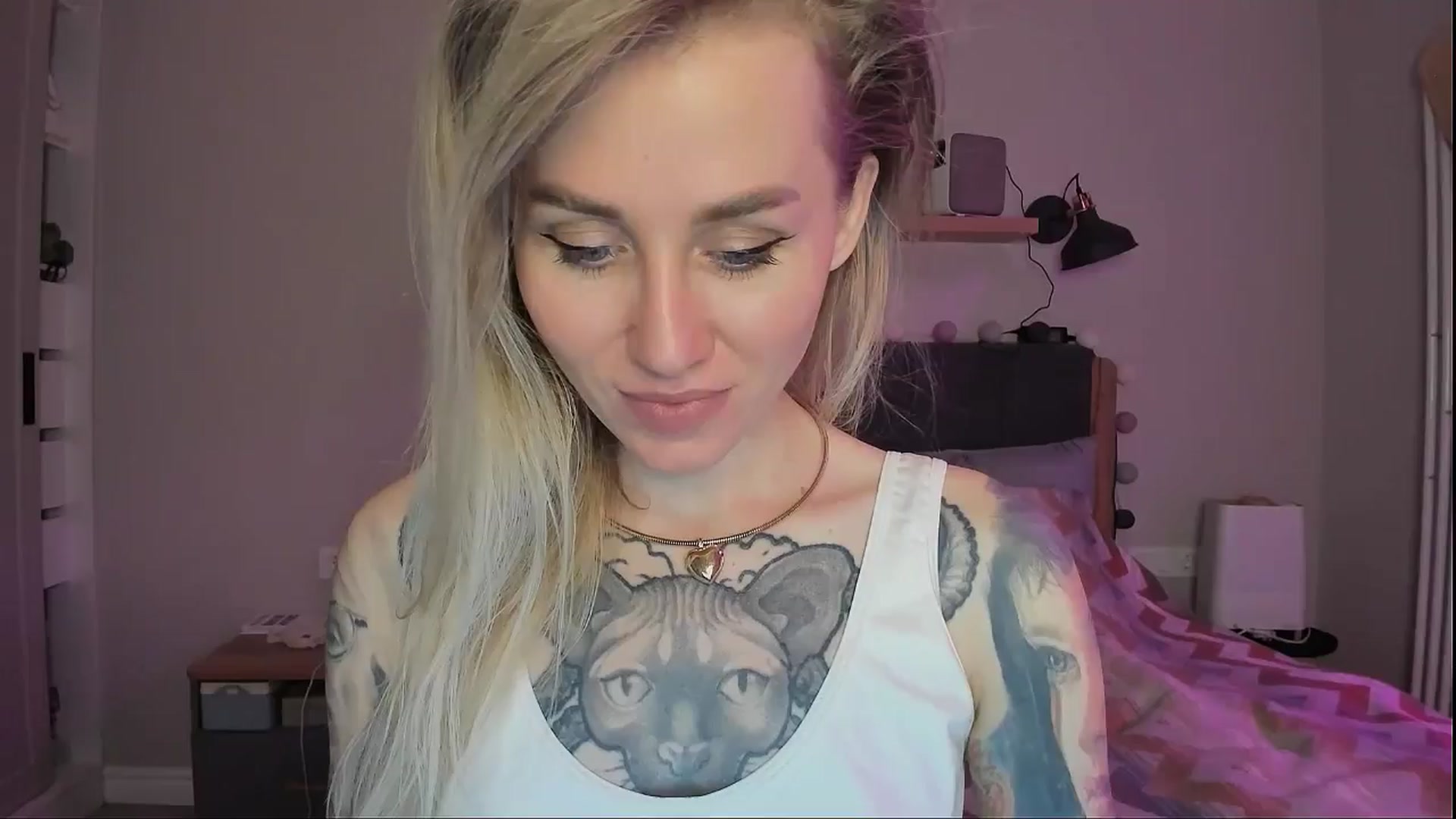 Gallery image thumbnail from Alexa_Smithhh's myfreecams stream on, 09/09/2024, 19:33 image 4 of 20