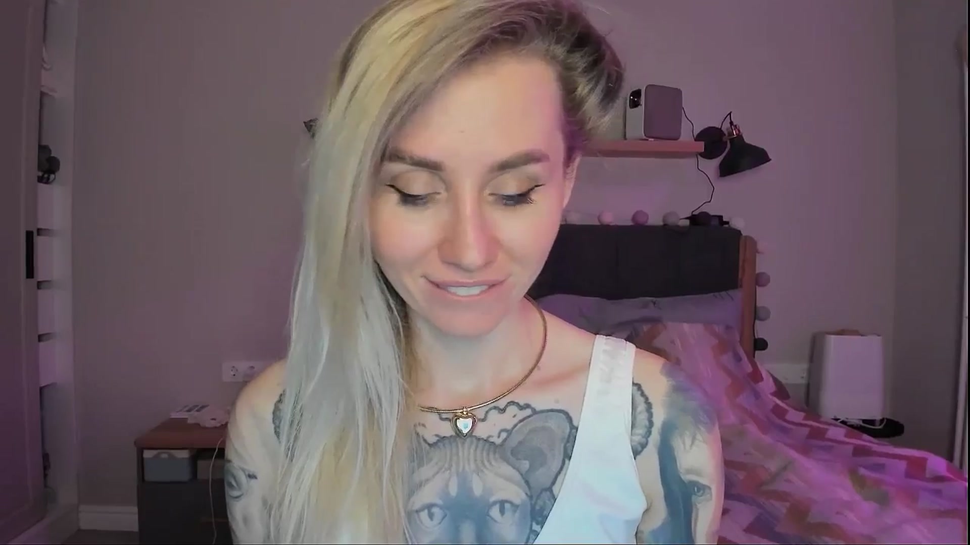 Gallery image thumbnail from Alexa_Smithhh's myfreecams stream on, 09/09/2024, 19:33 image 18 of 20