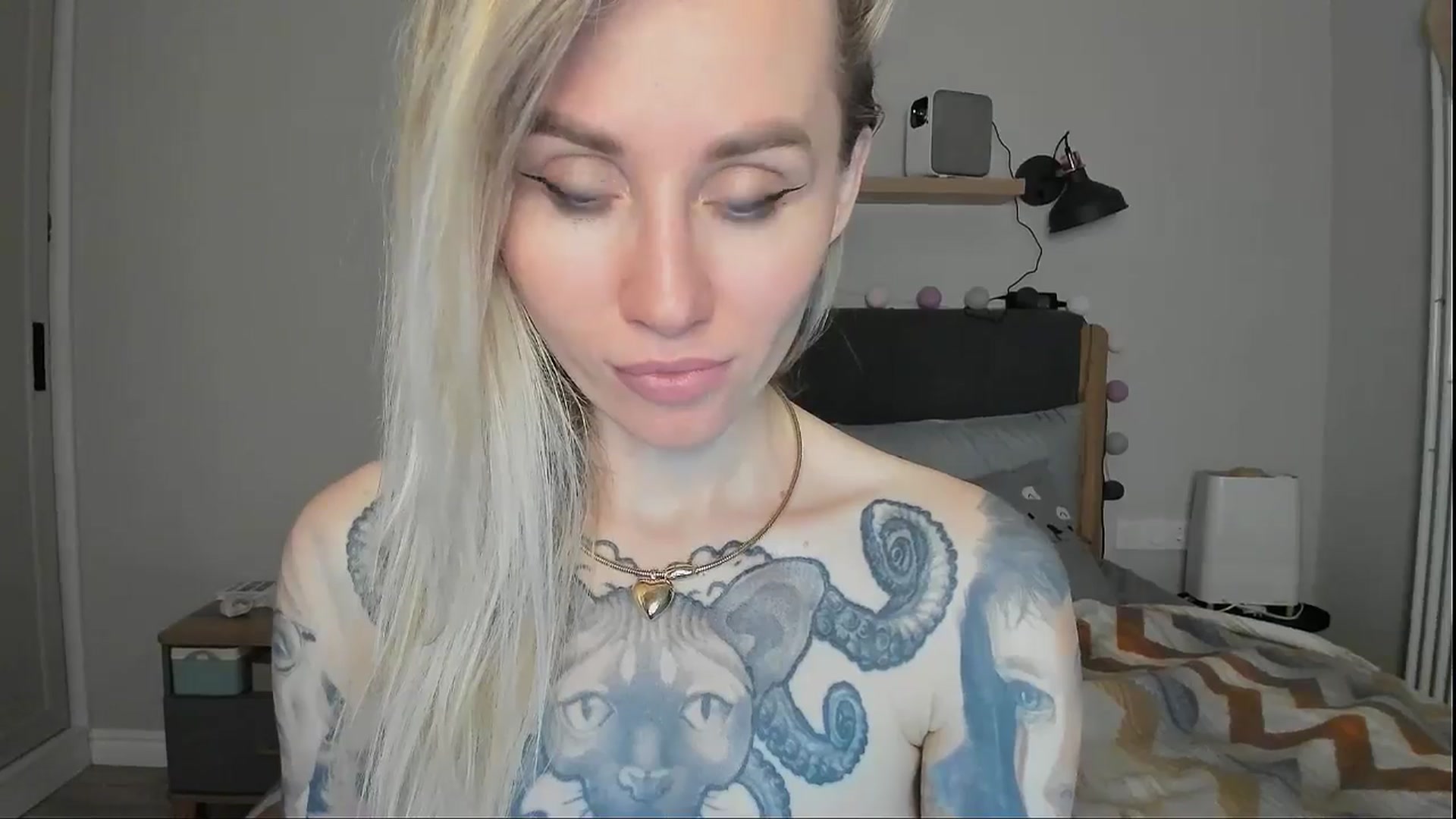 Gallery image thumbnail from Alexa_Smithhh's myfreecams stream on, 09/10/2024, 21:09 image 20 of 20