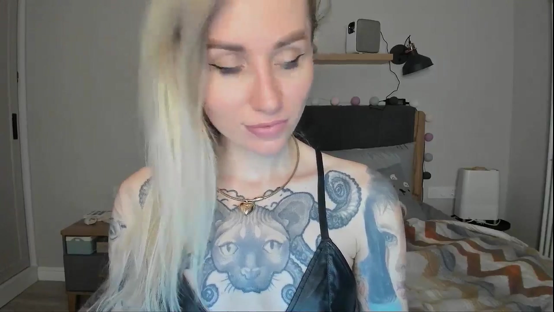 Gallery image thumbnail from Alexa_Smithhh's myfreecams stream on, 09/10/2024, 21:09 image 13 of 20