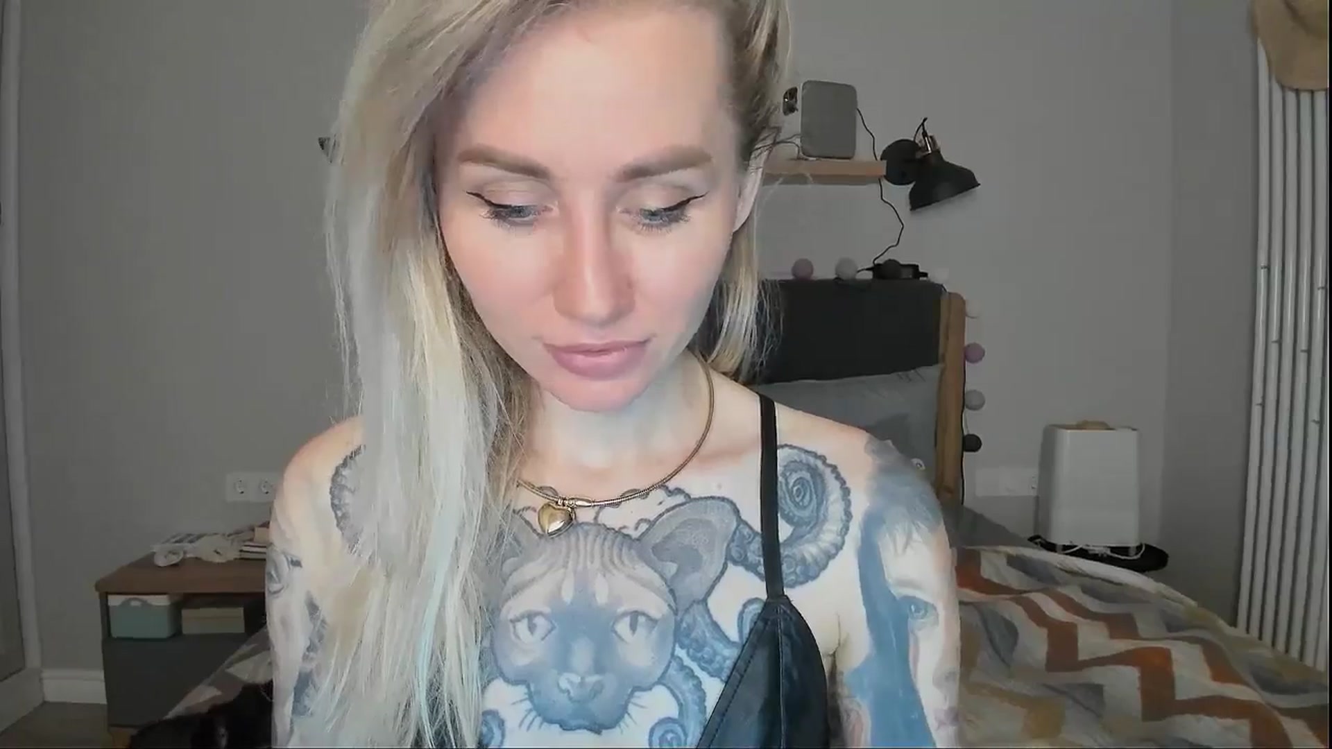 Gallery image thumbnail from Alexa_Smithhh's myfreecams stream on, 09/10/2024, 21:09 image 9 of 20