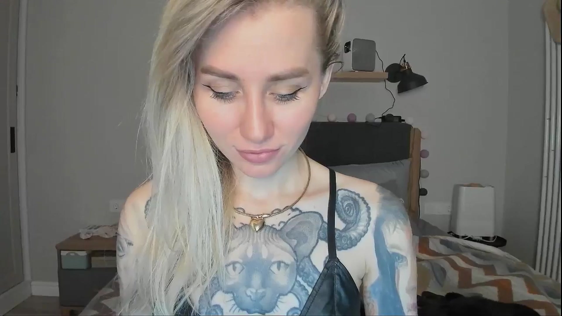 Gallery image thumbnail from Alexa_Smithhh's myfreecams stream on, 09/10/2024, 21:09 image 4 of 20