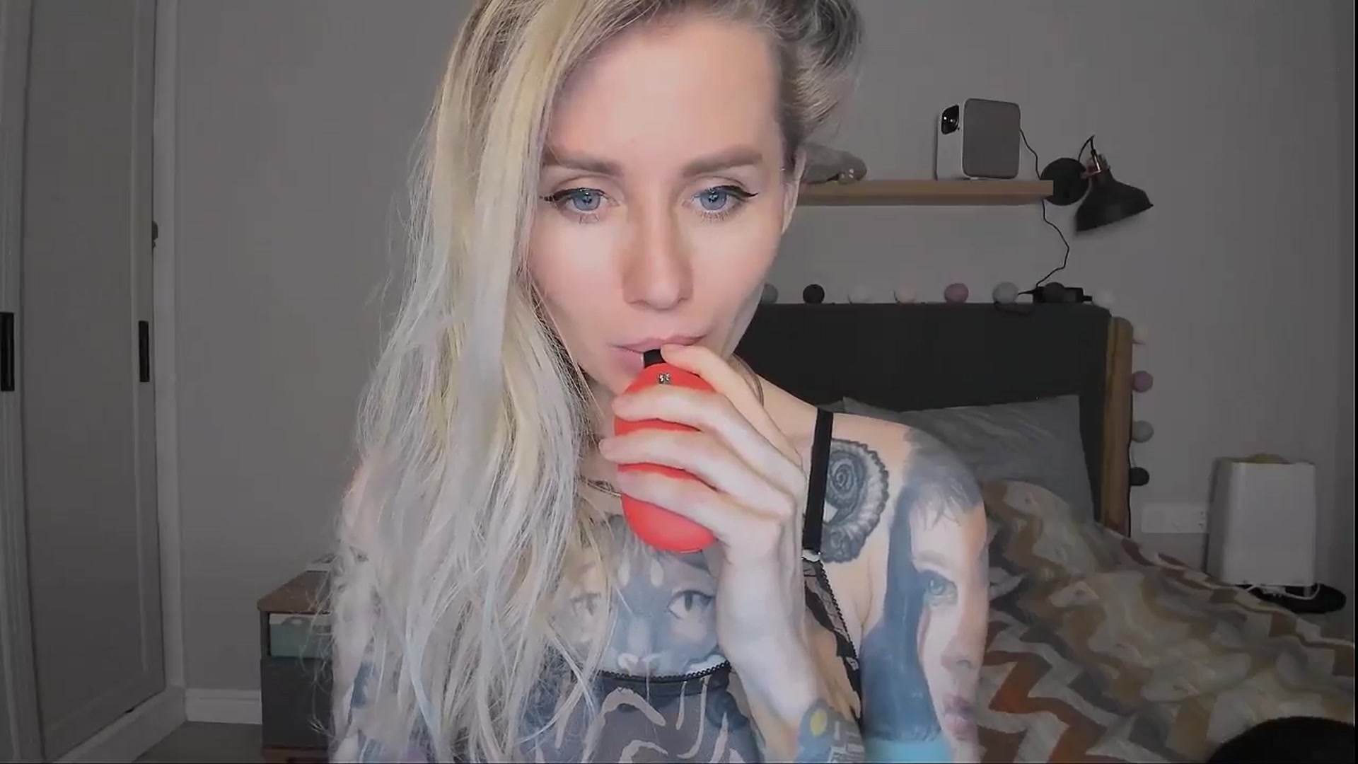Gallery image thumbnail from Alexa_Smithhh's myfreecams stream on, 09/13/2024, 19:43 image 8 of 20