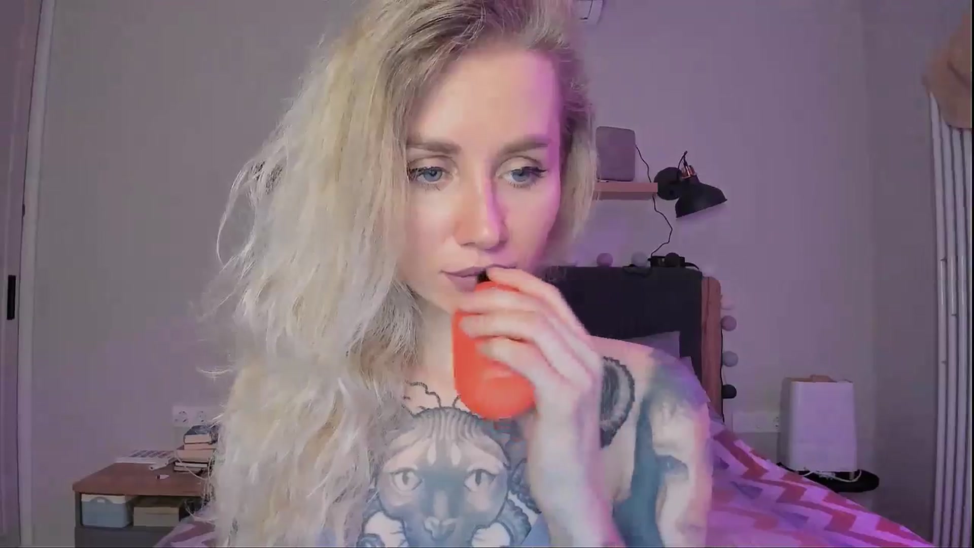 Gallery image thumbnail from Alexa_Smithhh's myfreecams stream on, 09/15/2024, 19:08 image 3 of 20