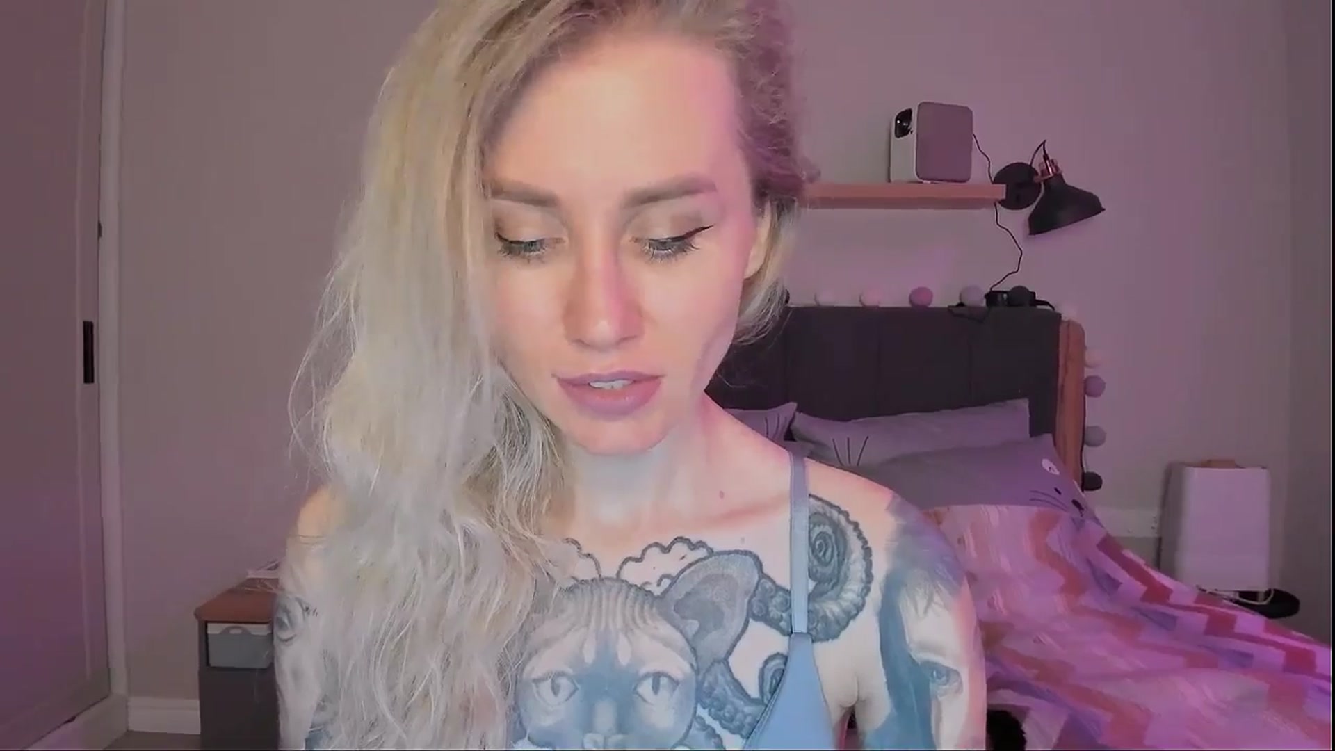 Gallery image thumbnail from Alexa_Smithhh's myfreecams stream on, 09/15/2024, 21:16 image 3 of 20