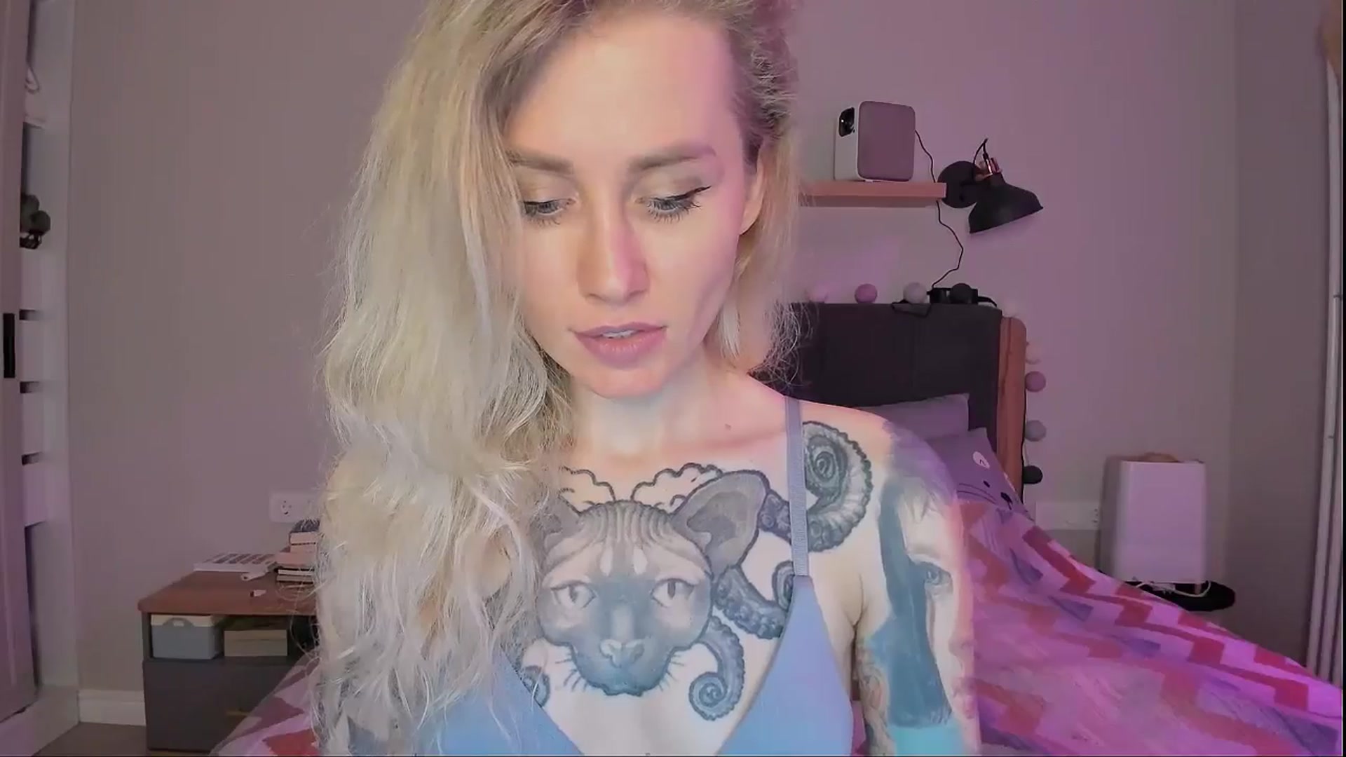 Gallery image thumbnail from Alexa_Smithhh's myfreecams stream on, 09/15/2024, 21:16 image 18 of 20