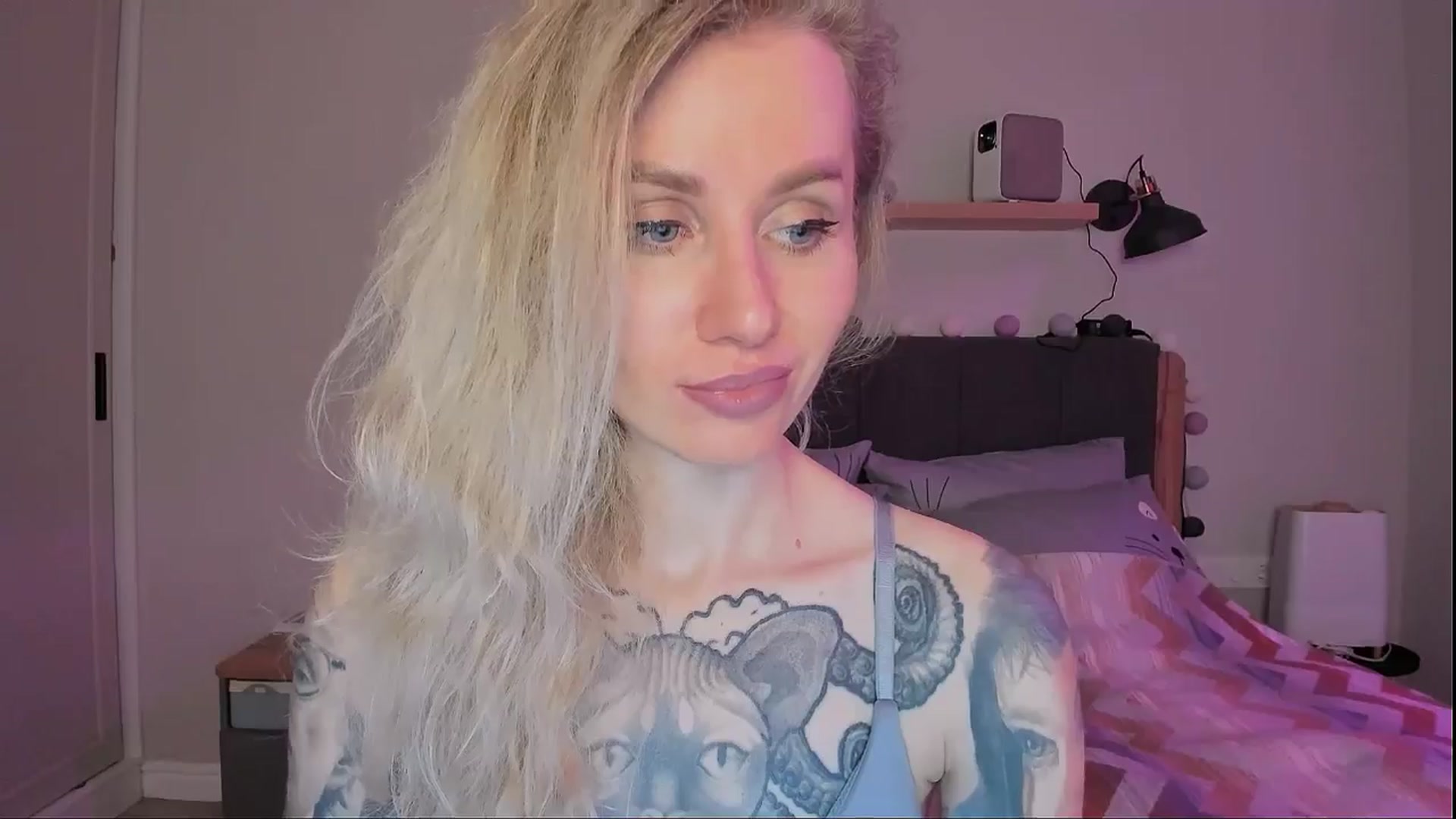 Gallery image thumbnail from Alexa_Smithhh's myfreecams stream on, 09/15/2024, 21:16 image 5 of 20