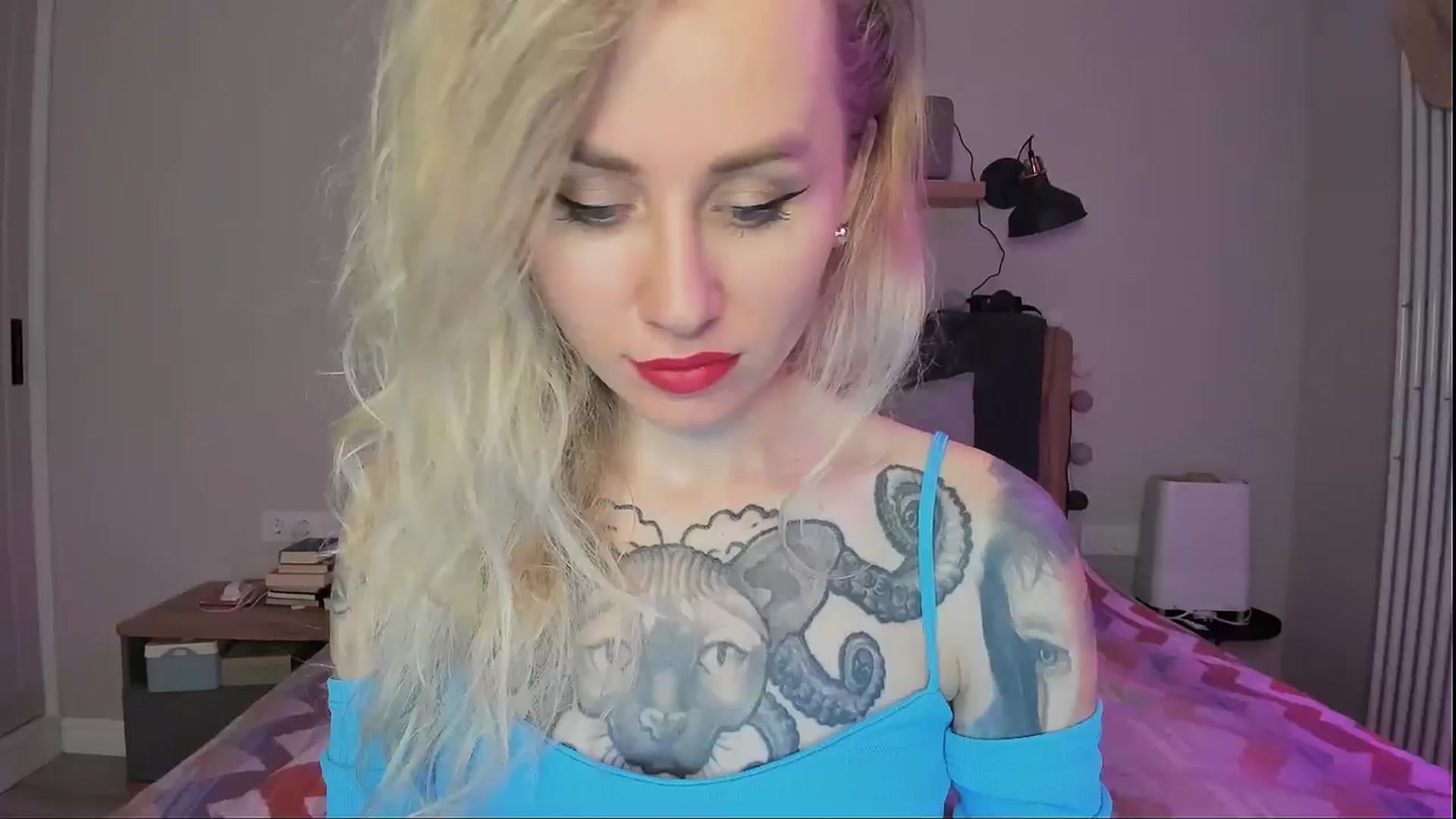 Gallery image thumbnail from Alexa_Smithhh's myfreecams stream on, 09/17/2024, 18:40 image 2 of 20