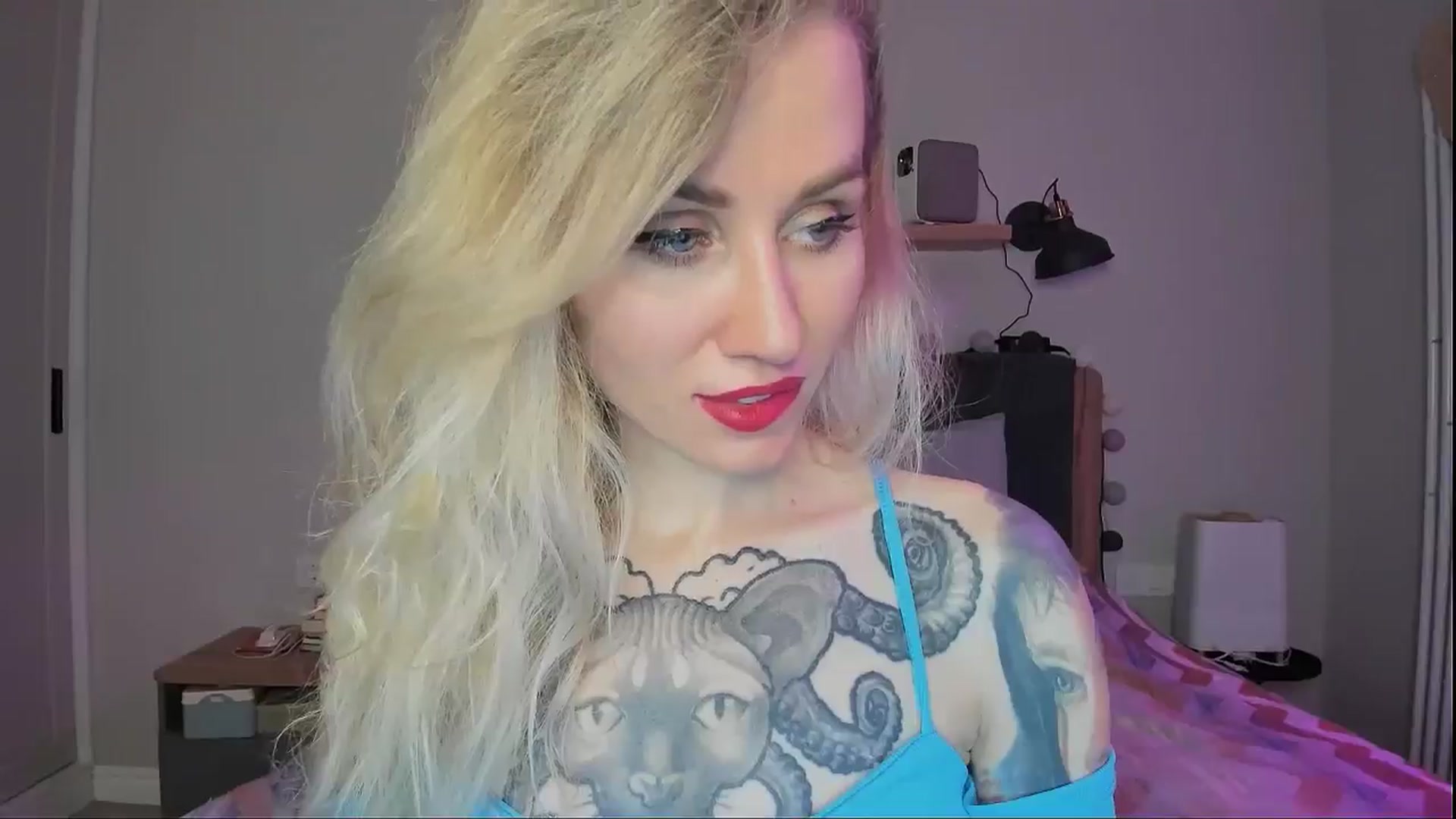 Gallery image thumbnail from Alexa_Smithhh's myfreecams stream on, 09/17/2024, 18:40 image 16 of 20