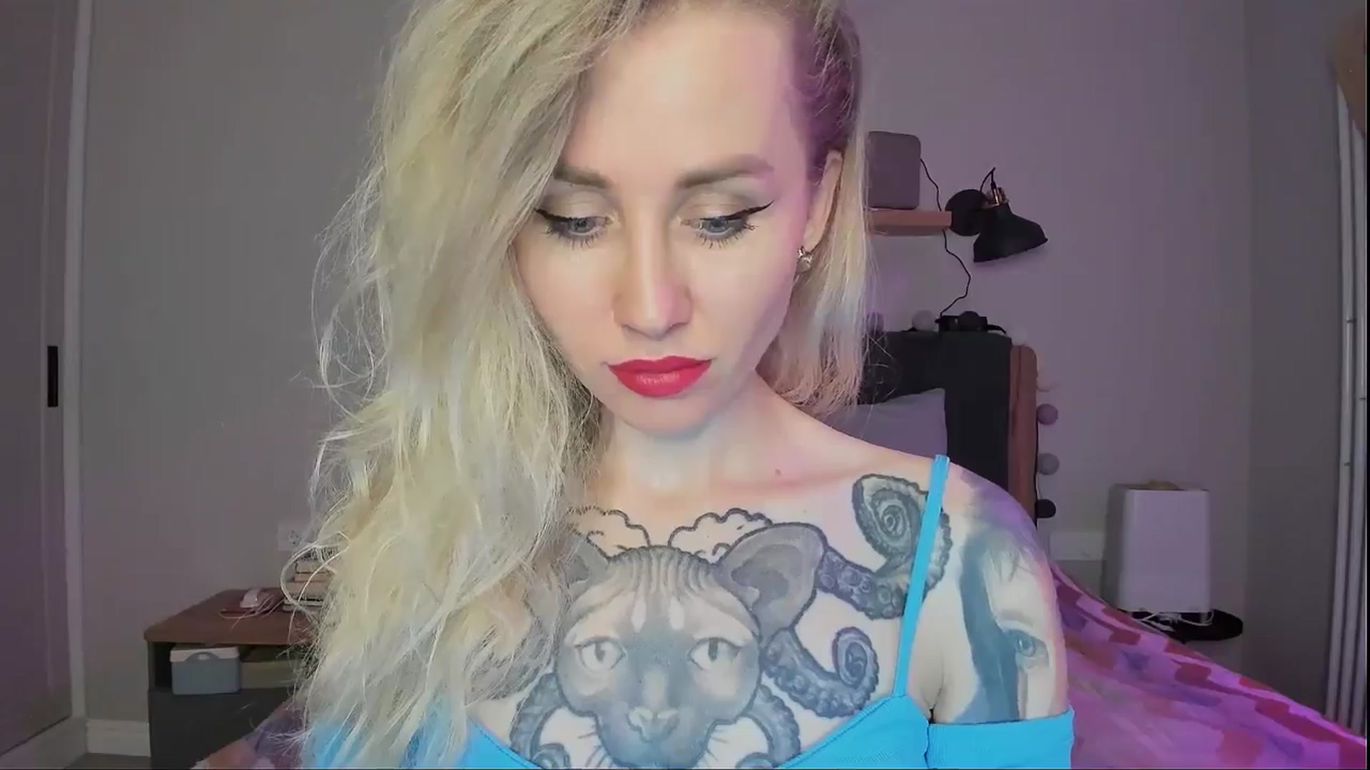 Gallery image thumbnail from Alexa_Smithhh's myfreecams stream on, 09/17/2024, 18:40 image 8 of 20