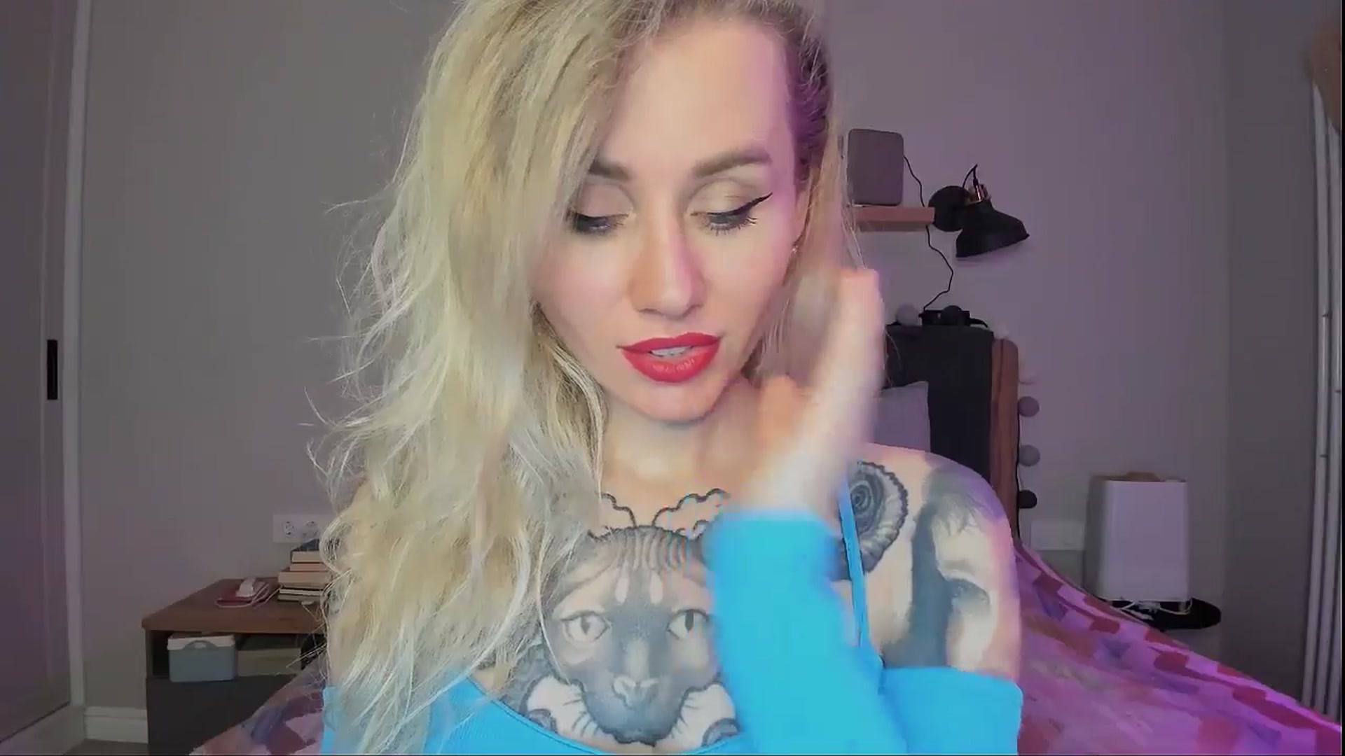Gallery image thumbnail from Alexa_Smithhh's myfreecams stream on, 09/17/2024, 18:40 image 14 of 20
