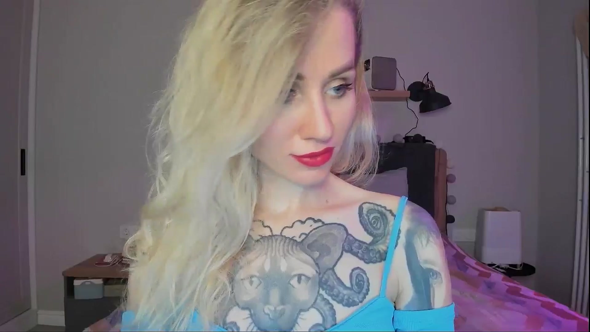 Gallery image thumbnail from Alexa_Smithhh's myfreecams stream on, 09/17/2024, 18:40 image 10 of 20