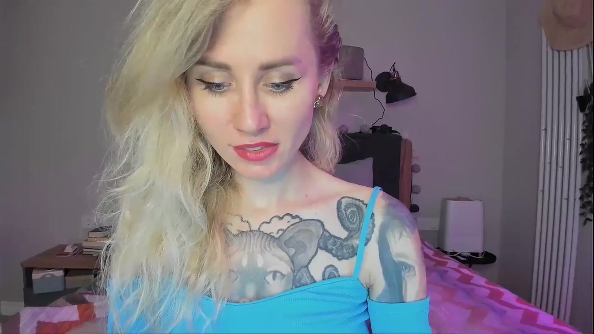Gallery image thumbnail from Alexa_Smithhh's myfreecams stream on, 09/17/2024, 21:40 image 20 of 20