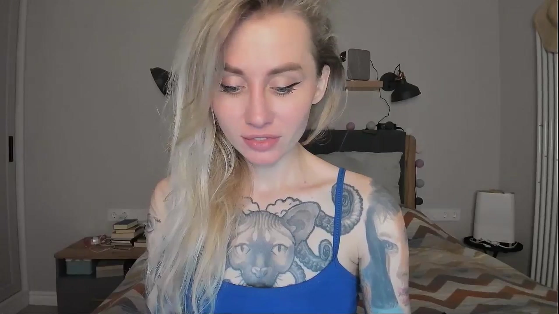 Gallery image thumbnail from Alexa_Smithhh's myfreecams stream on, 09/19/2024, 18:41 image 9 of 20
