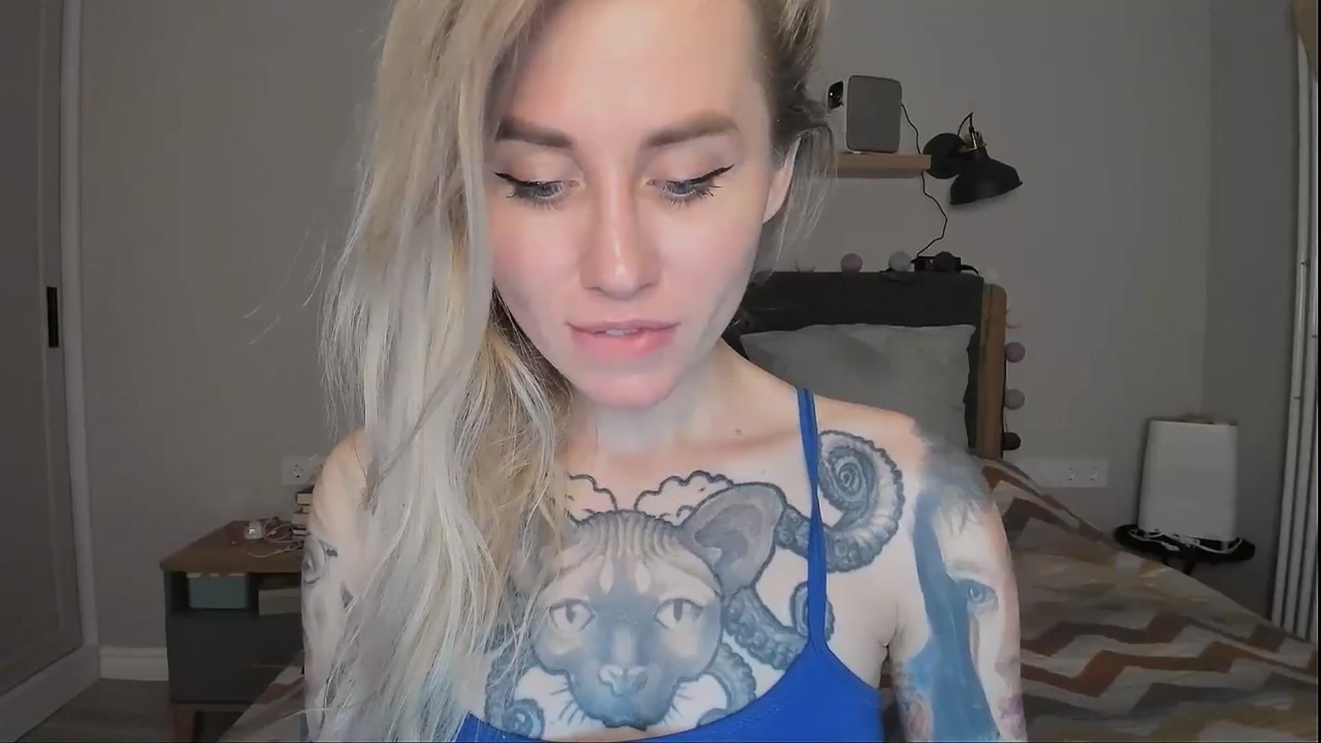 Gallery image thumbnail from Alexa_Smithhh's myfreecams stream on, 09/19/2024, 21:45 image 5 of 20
