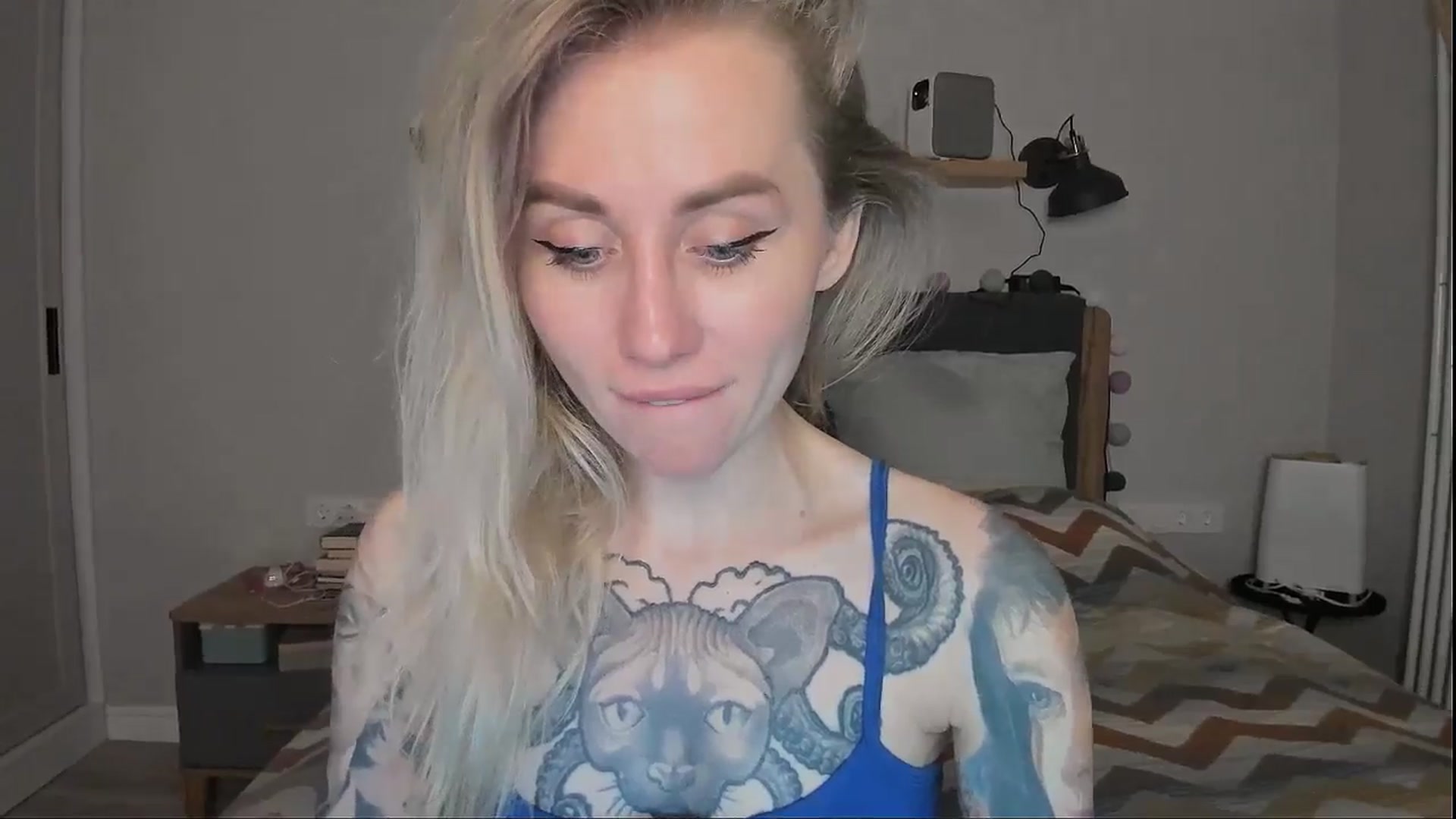 Gallery image thumbnail from Alexa_Smithhh's myfreecams stream on, 09/19/2024, 21:45 image 6 of 20