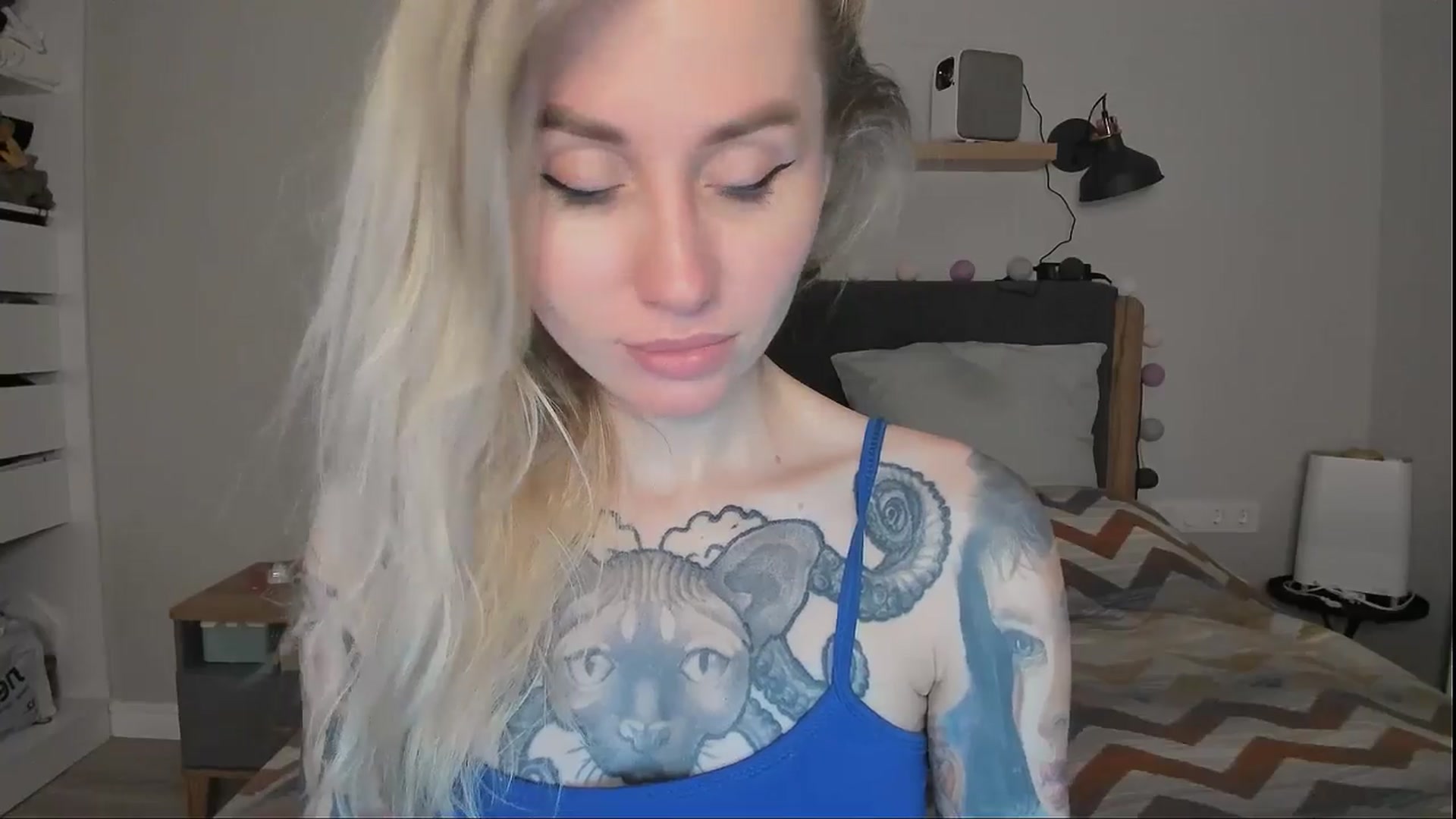 Gallery image thumbnail from Alexa_Smithhh's myfreecams stream on, 09/19/2024, 21:45 image 13 of 20