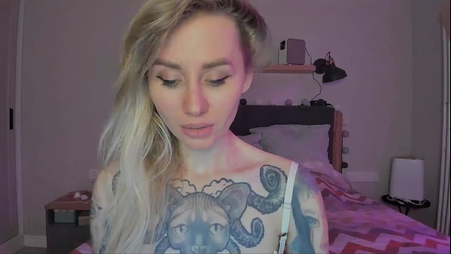 Gallery image thumbnail from Alexa_Smithhh's myfreecams stream on, 09/20/2024, 20:00 image 13 of 20