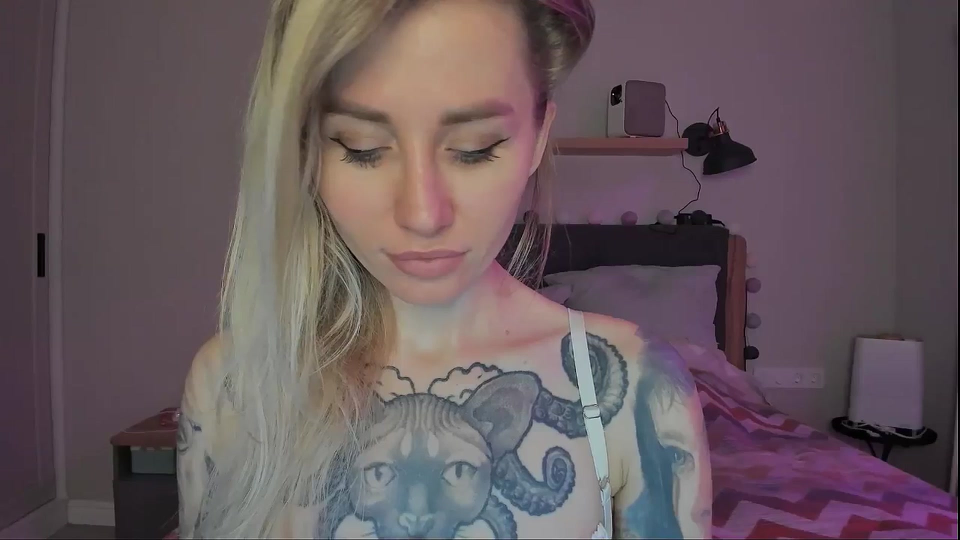 Gallery image thumbnail from Alexa_Smithhh's myfreecams stream on, 09/20/2024, 20:00 image 10 of 20