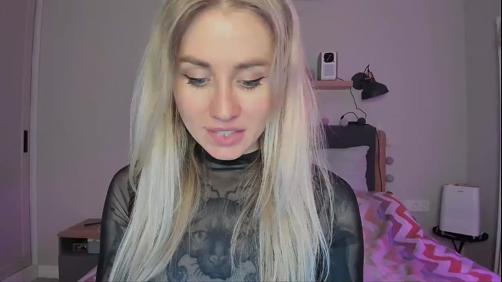 Gallery image thumbnail from Alexa_Smithhh's myfreecams stream on, 09/22/2024, 19:39 image 12 of 20