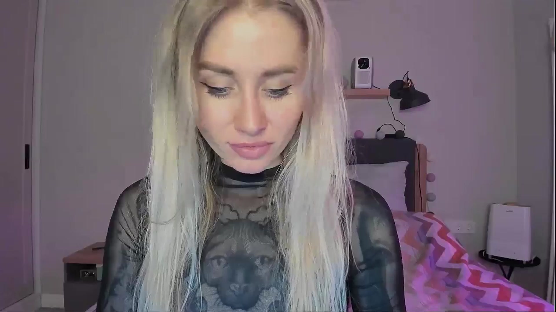 Gallery image thumbnail from Alexa_Smithhh's myfreecams stream on, 09/22/2024, 19:39 image 3 of 20