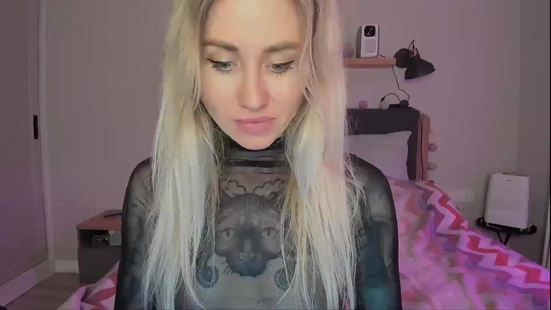 Gallery image thumbnail from Alexa_Smithhh's myfreecams stream on, 09/22/2024, 21:29 image 4 of 20