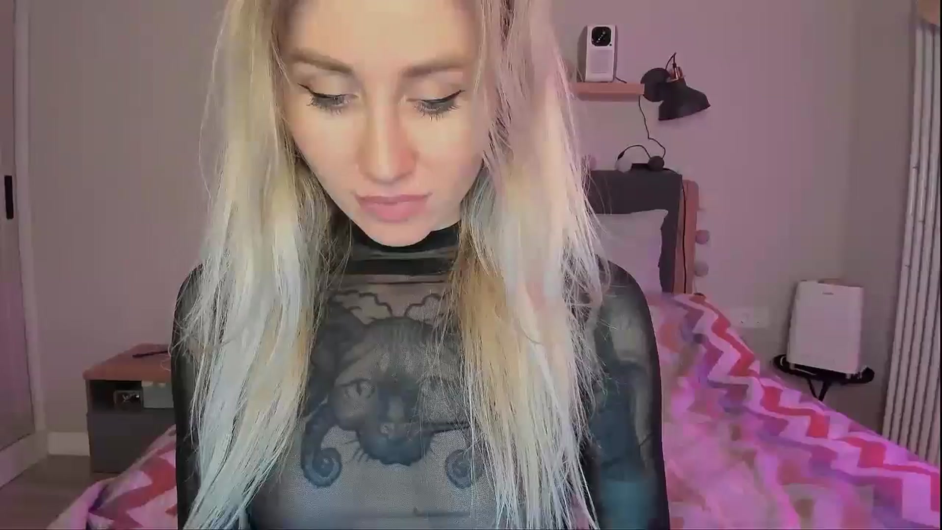 Gallery image thumbnail from Alexa_Smithhh's myfreecams stream on, 09/22/2024, 21:29 image 7 of 20