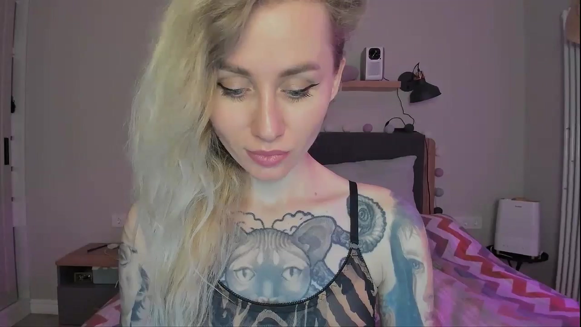 Gallery image thumbnail from Alexa_Smithhh's myfreecams stream on, 09/23/2024, 18:23 image 20 of 20