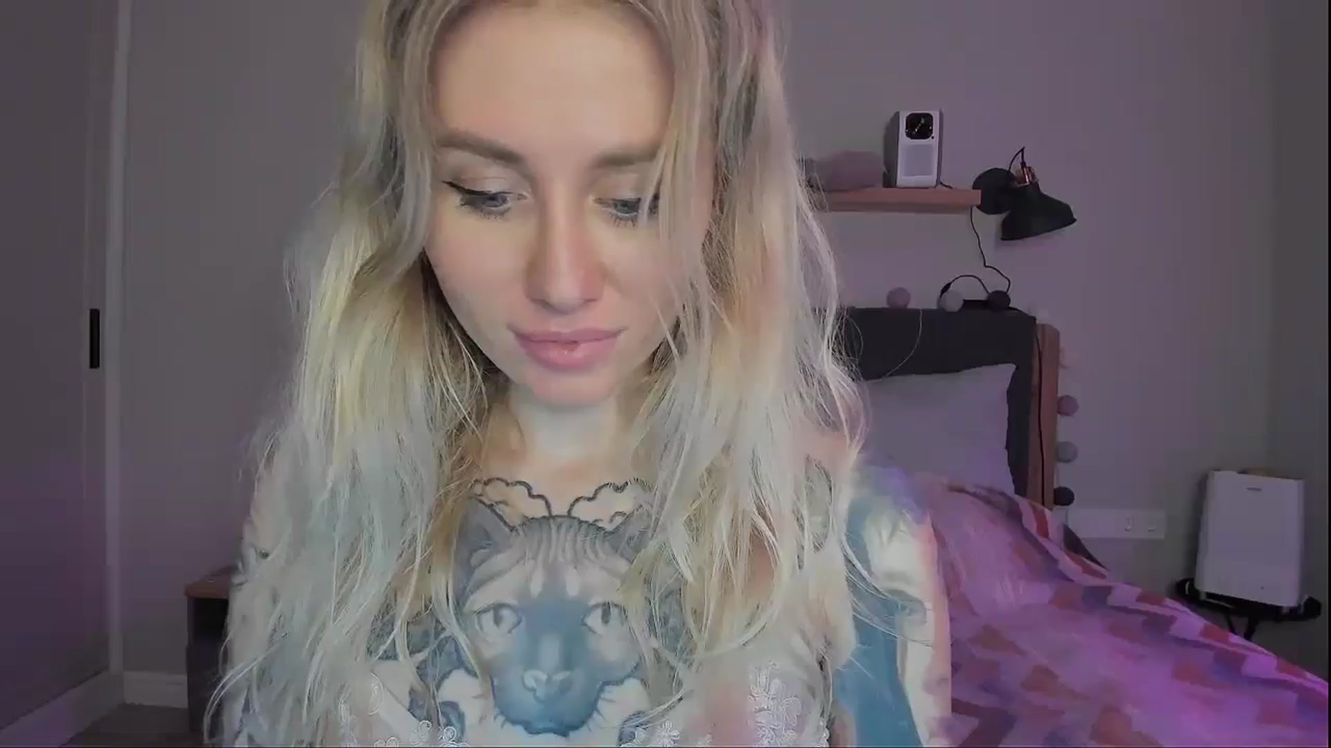 Gallery image thumbnail from Alexa_Smithhh's myfreecams stream on, 09/26/2024, 20:45 image 17 of 20