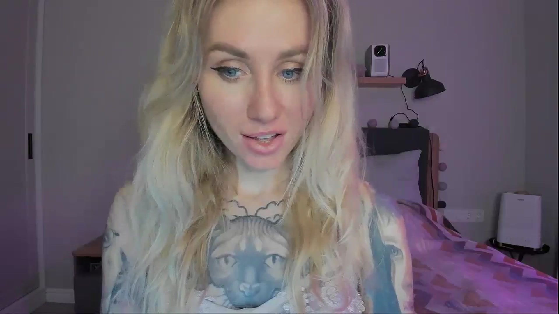 Gallery image thumbnail from Alexa_Smithhh's myfreecams stream on, 09/26/2024, 20:45 image 4 of 20