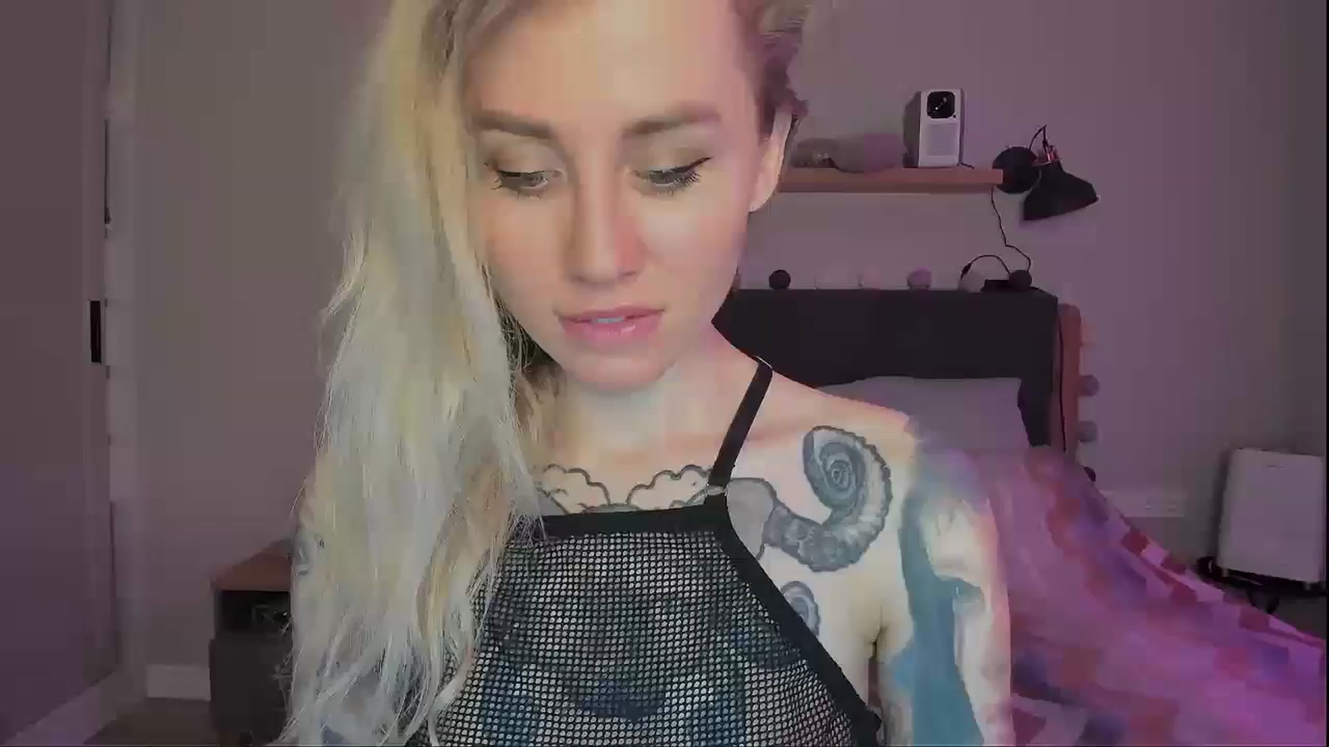 Gallery image thumbnail from Alexa_Smithhh's myfreecams stream on, 09/27/2024, 21:29 image 3 of 20