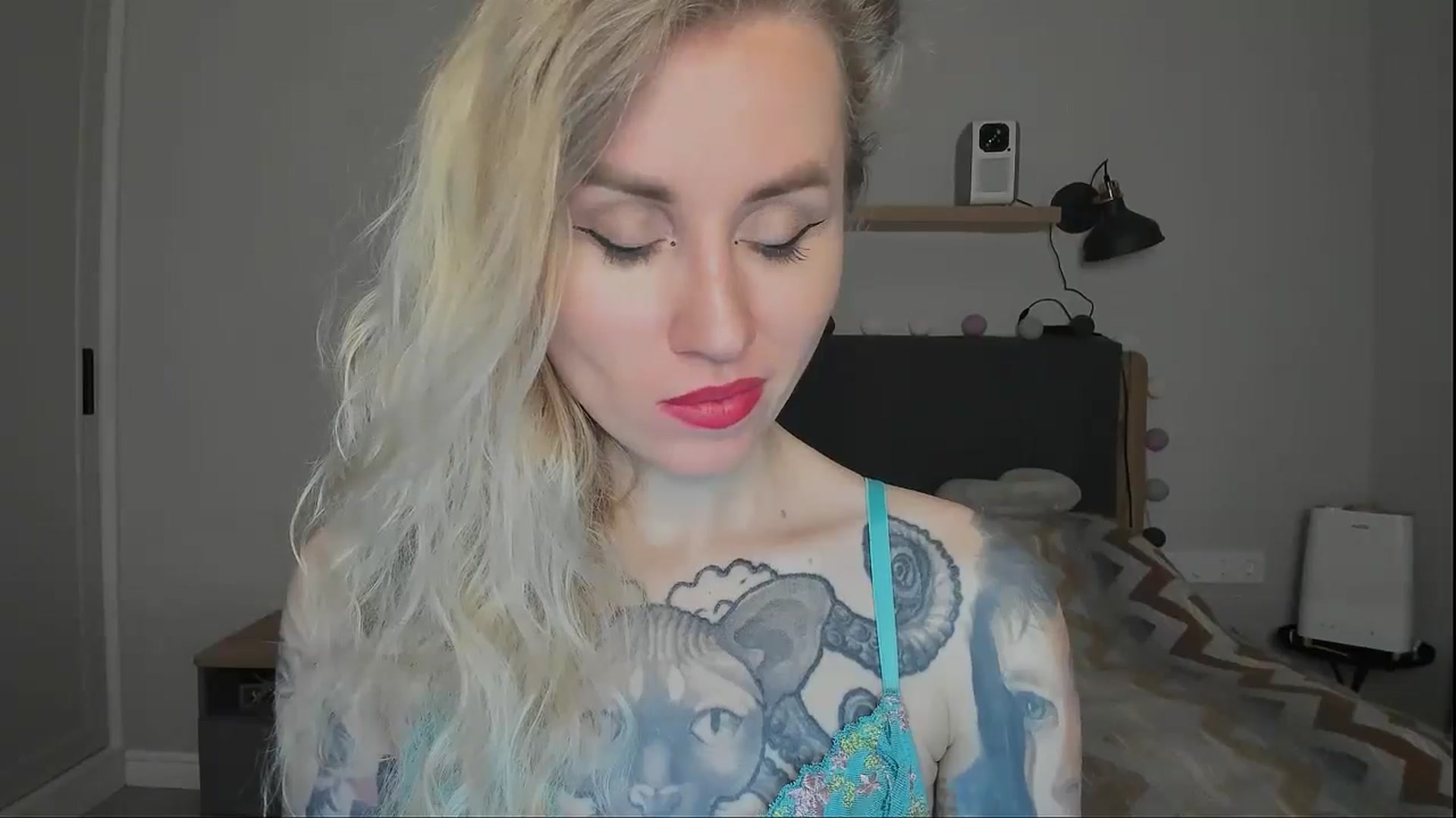 Gallery image thumbnail from Alexa_Smithhh's myfreecams stream on, 10/02/2024, 20:03 image 13 of 20
