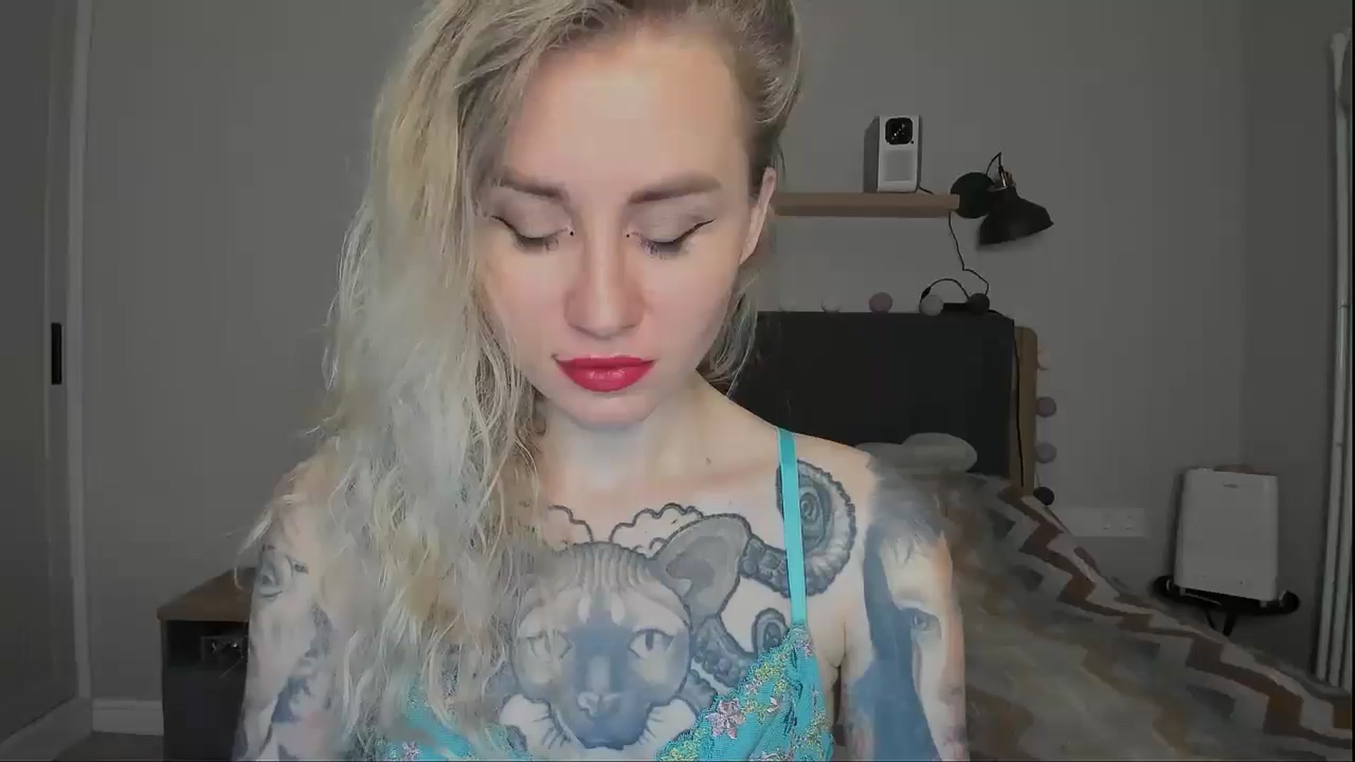 Gallery image thumbnail from Alexa_Smithhh's myfreecams stream on, 10/02/2024, 20:03 image 1 of 20