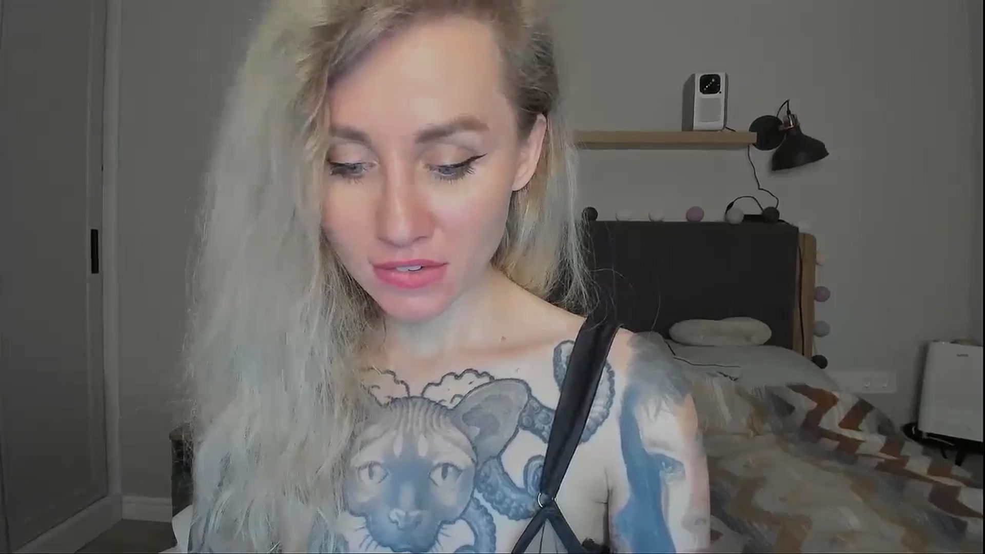 Gallery image thumbnail from Alexa_Smithhh's myfreecams stream on, 10/04/2024, 21:23 image 19 of 20