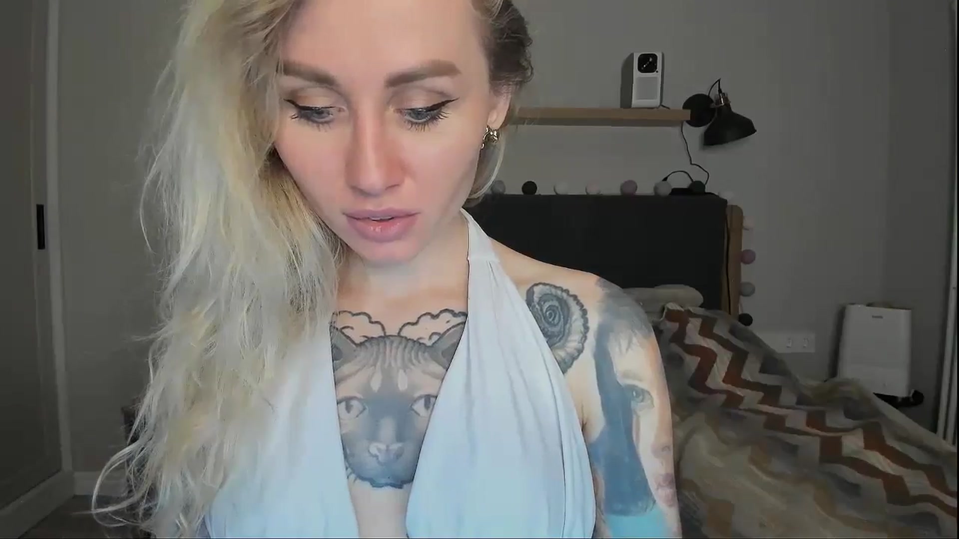 Gallery image thumbnail from Alexa_Smithhh's myfreecams stream on, 10/06/2024, 18:53 image 8 of 20