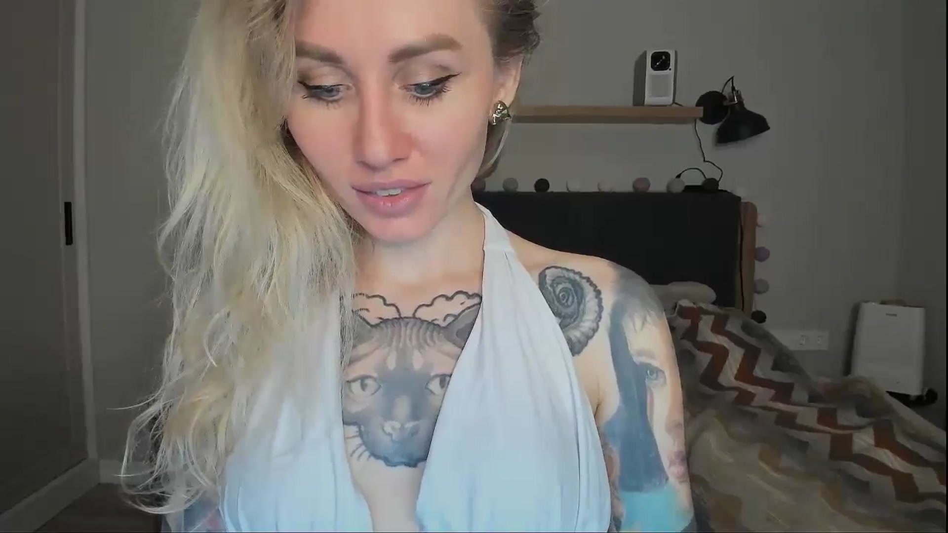 Gallery image thumbnail from Alexa_Smithhh's myfreecams stream on, 10/06/2024, 18:53 image 5 of 20