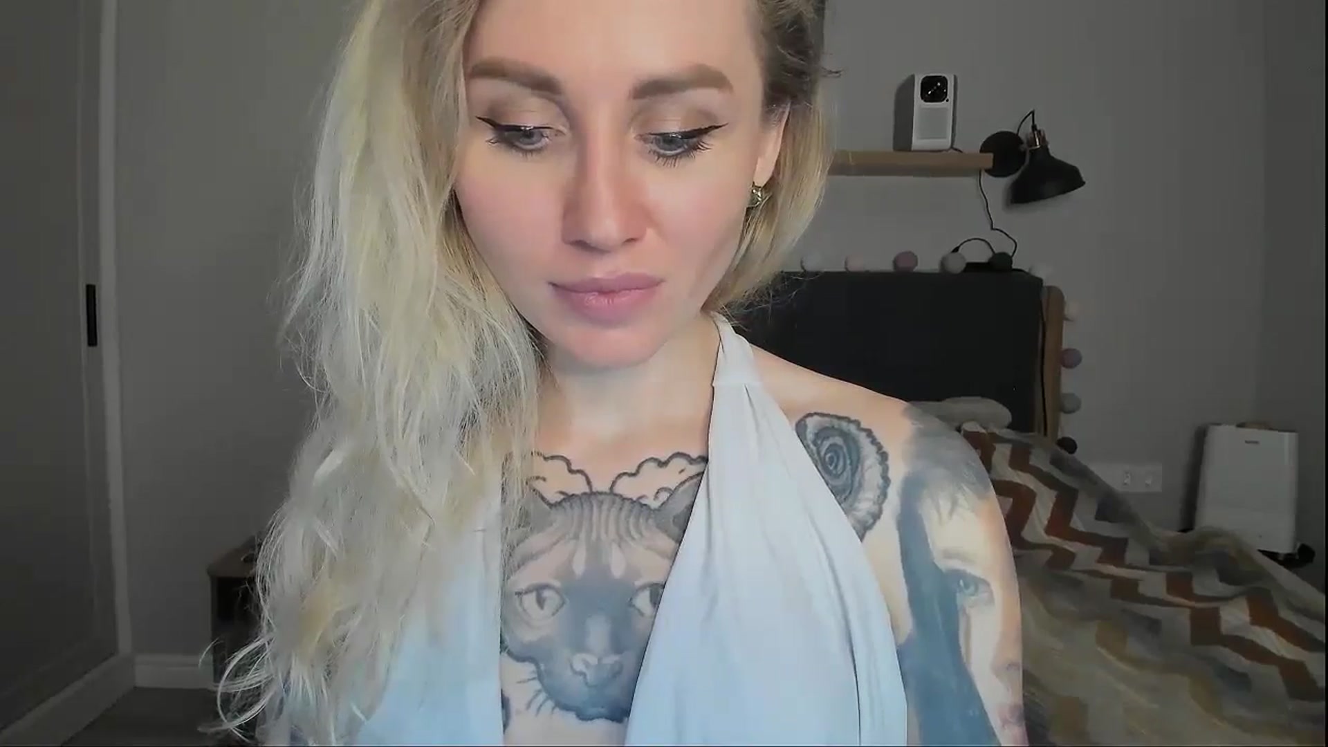 Gallery image thumbnail from Alexa_Smithhh's myfreecams stream on, 10/06/2024, 22:04 image 6 of 20