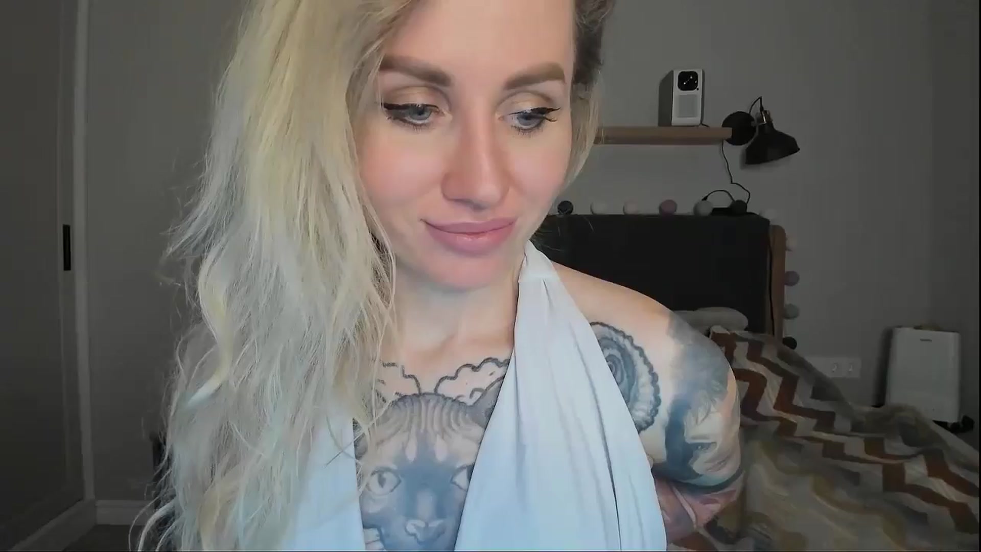 Gallery image thumbnail from Alexa_Smithhh's myfreecams stream on, 10/06/2024, 22:04 image 2 of 20